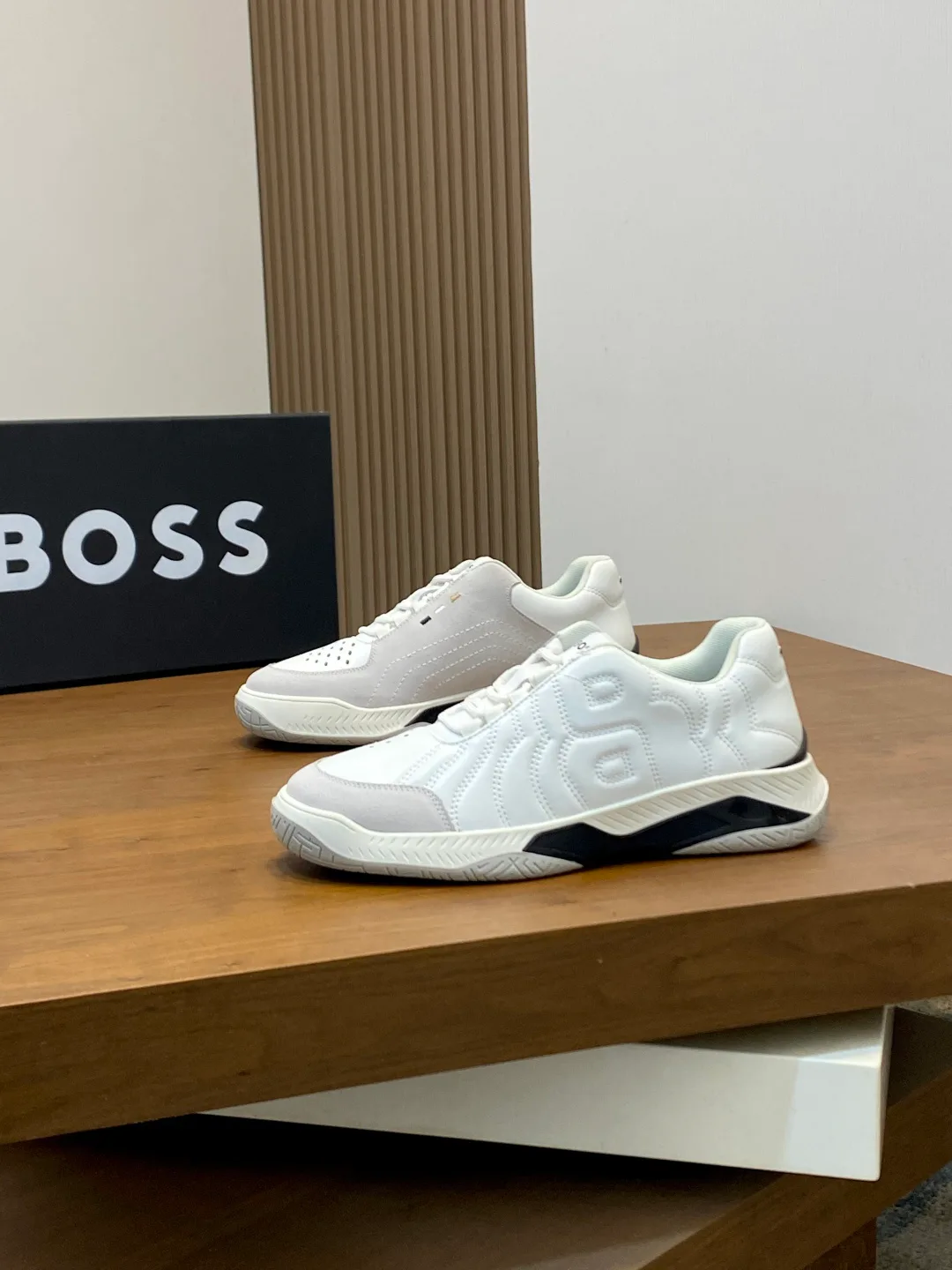Кроссовки Мужские Hugo Boss 369143