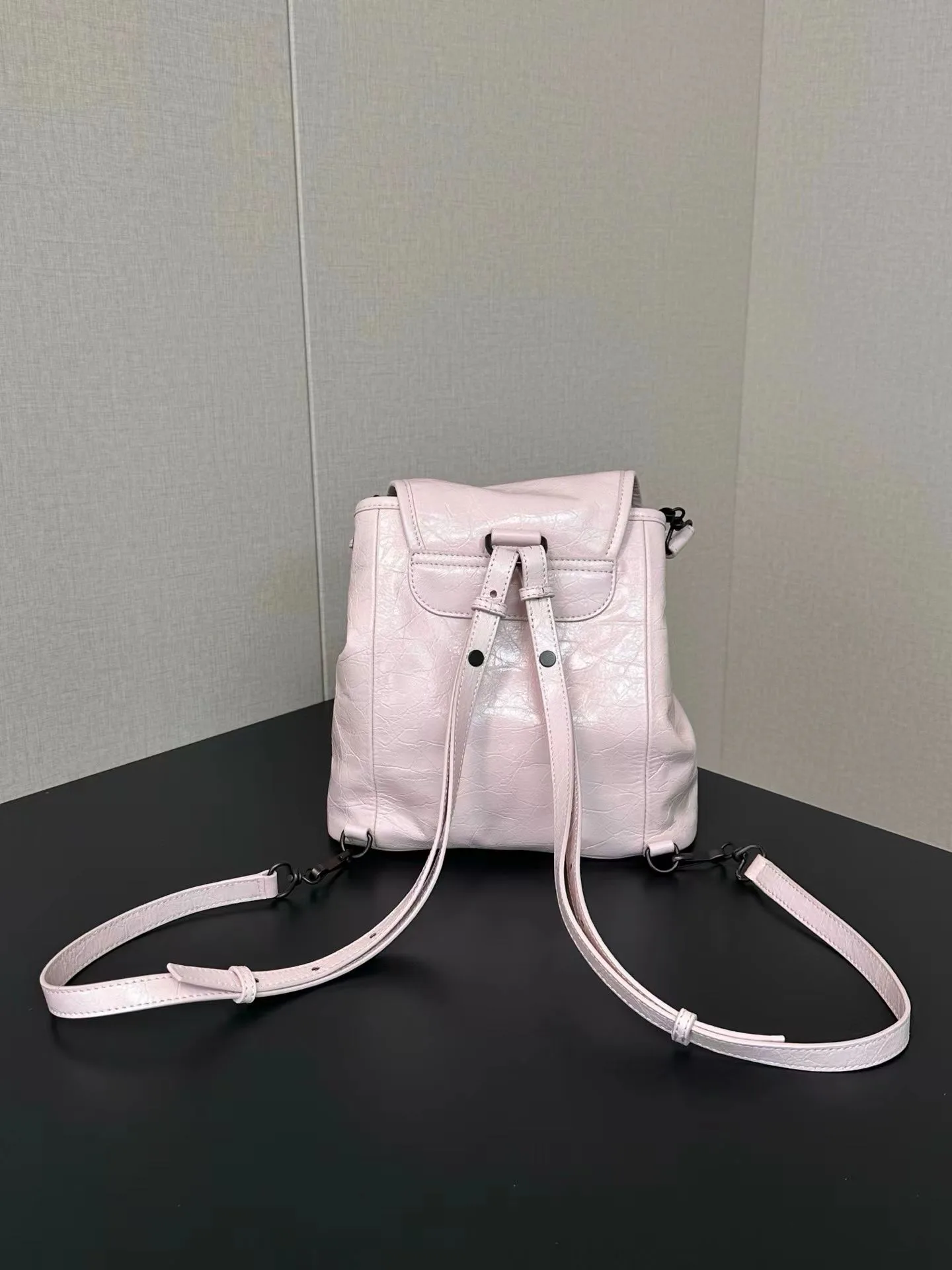 Рюкзаки Женские Balenciaga 18135792