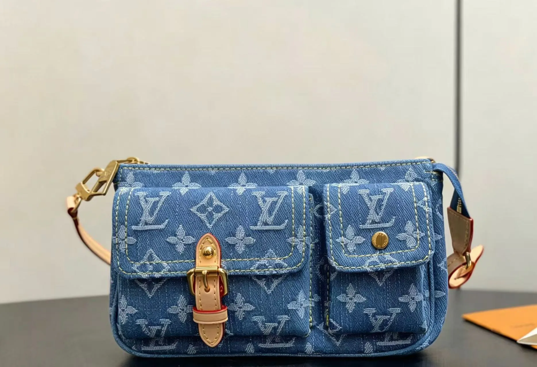 Сумки На Ремне Женские Louis Vuitton 13459889