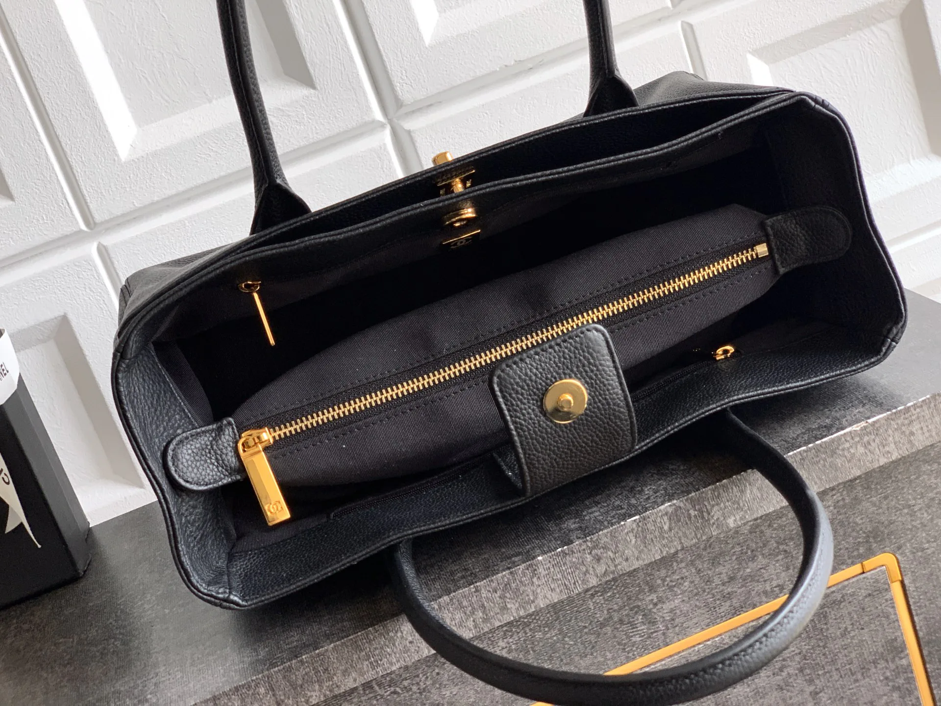 Классические Сумки Женские Chanel 13186905