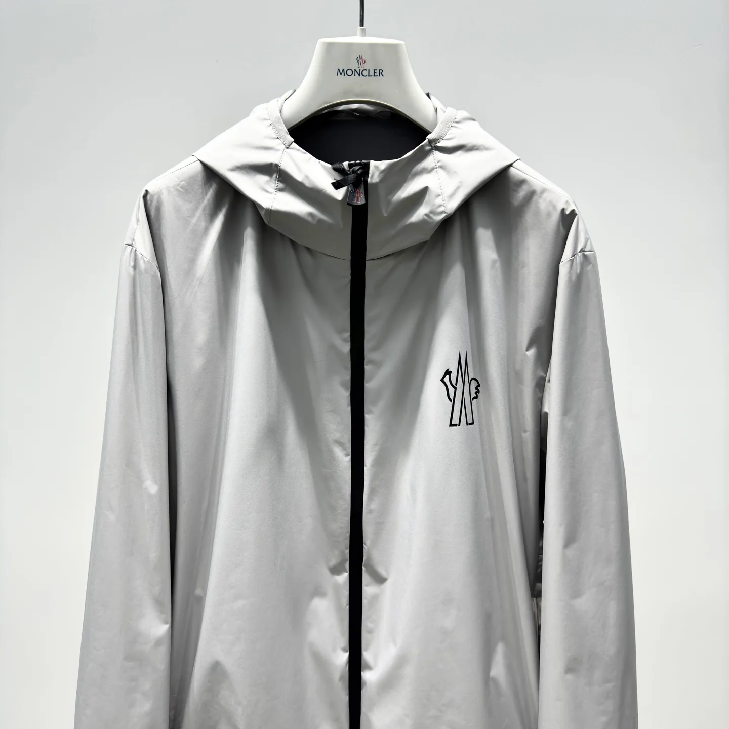 Куртки И Пуховики Мужские Moncler 9158