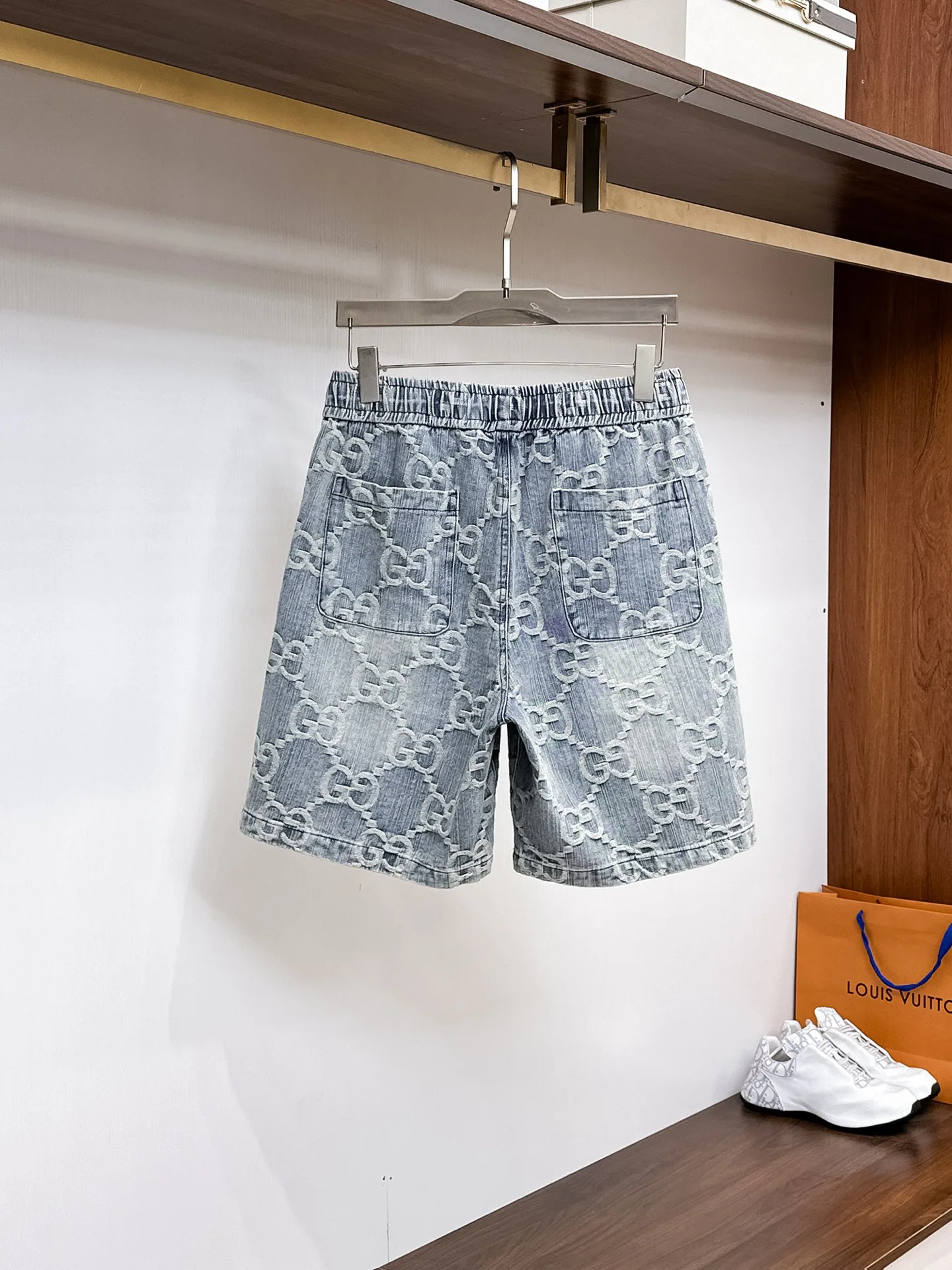 Шорты Мужские Gucci 13417555