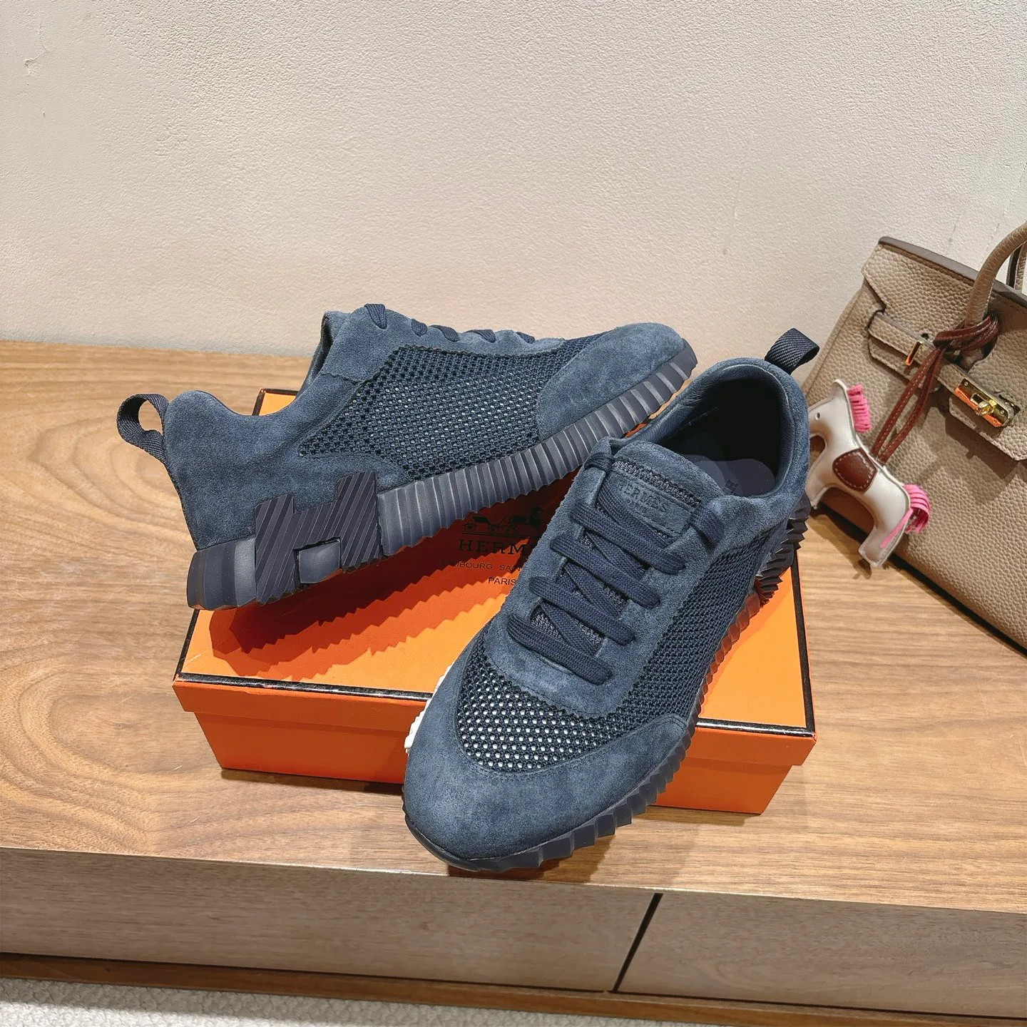 Кроссовки Женские Hermes 1872482