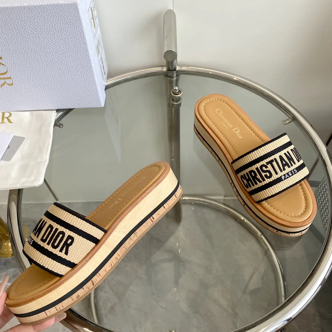 Шлепанцы Женские Christian Dior 17084