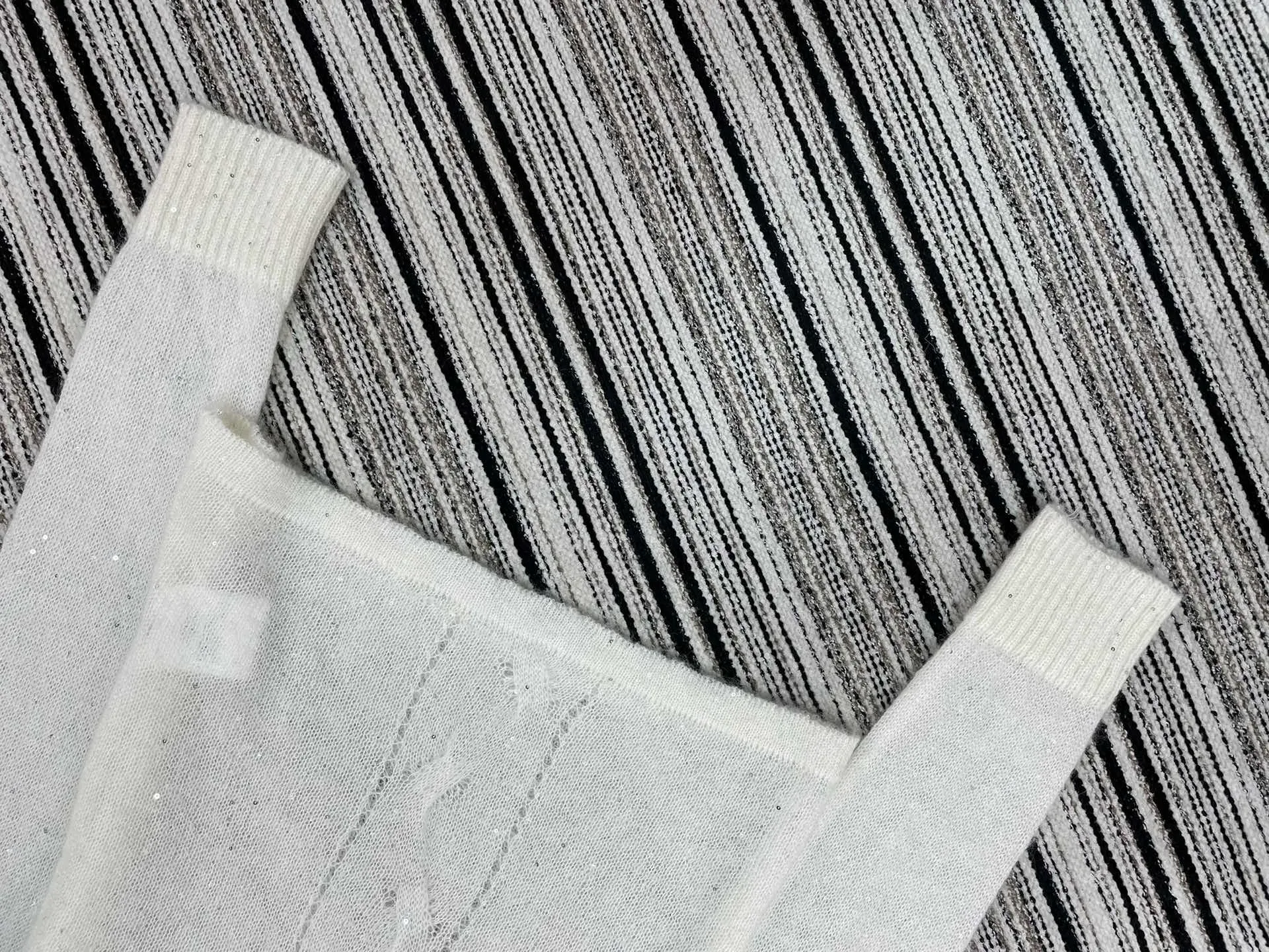 Джемперы И Свитеры Женские Chanel 1828612