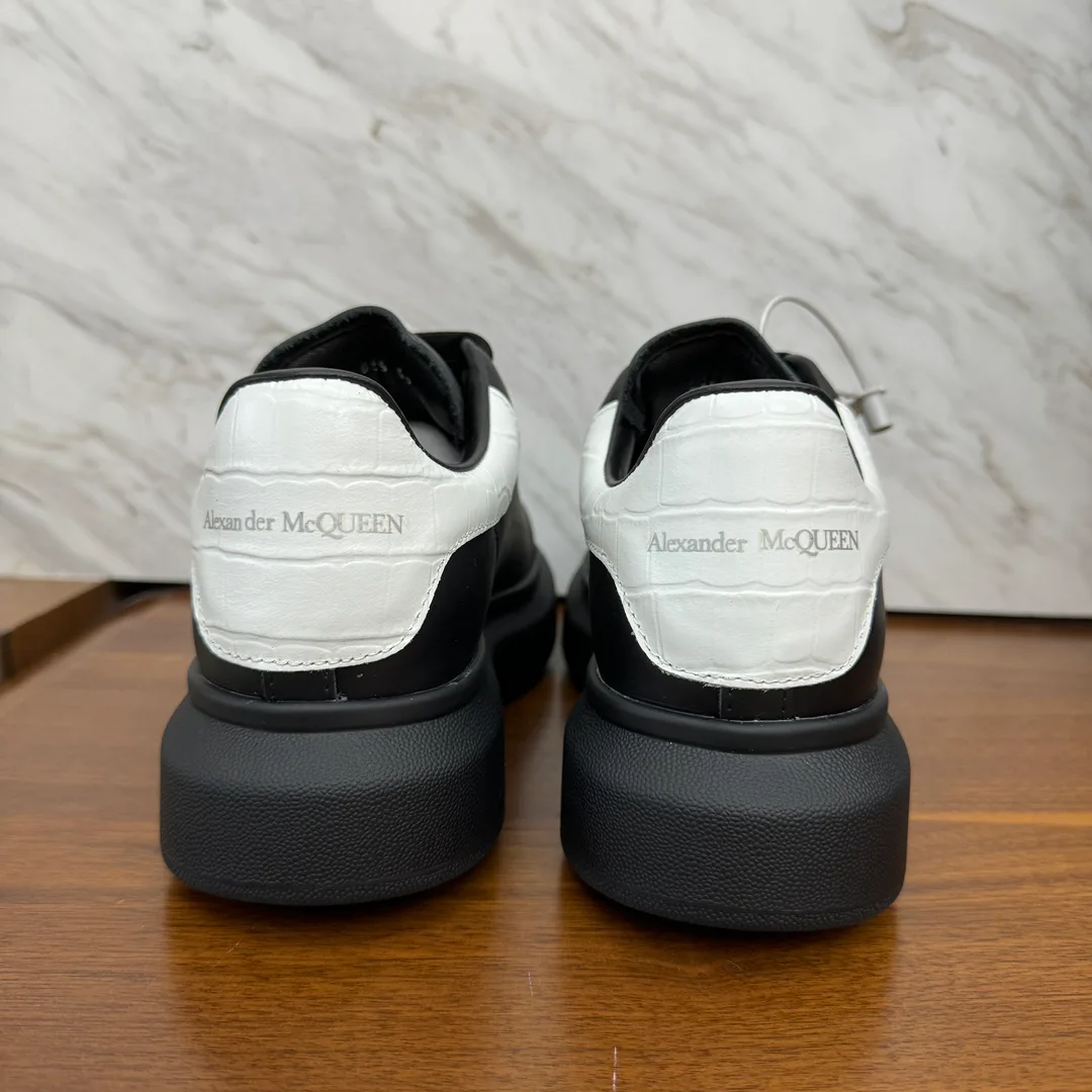 Кроссовки Женские Alexander Mcqueen 11472846