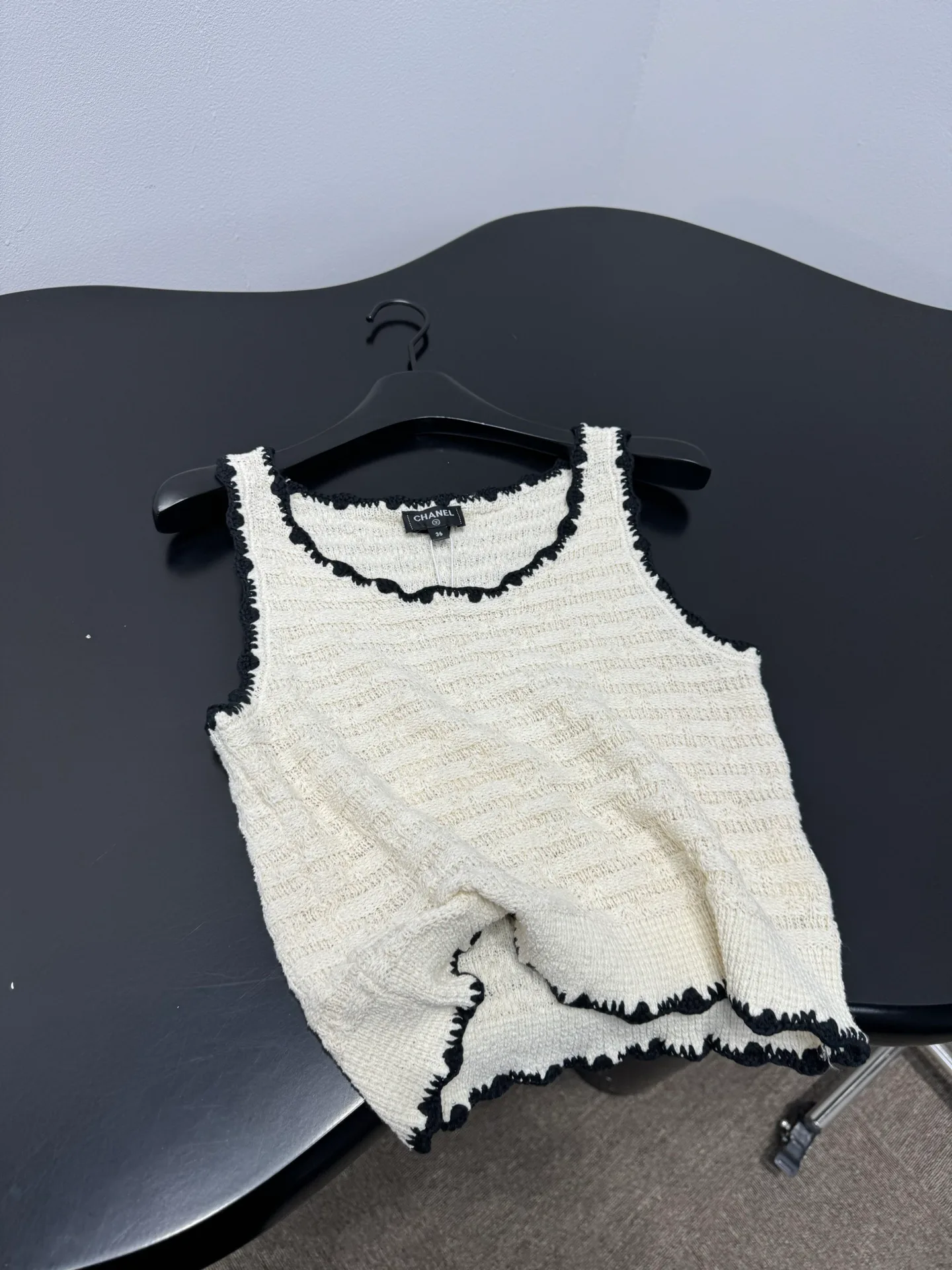 Жилеты Женские Chanel 10026334