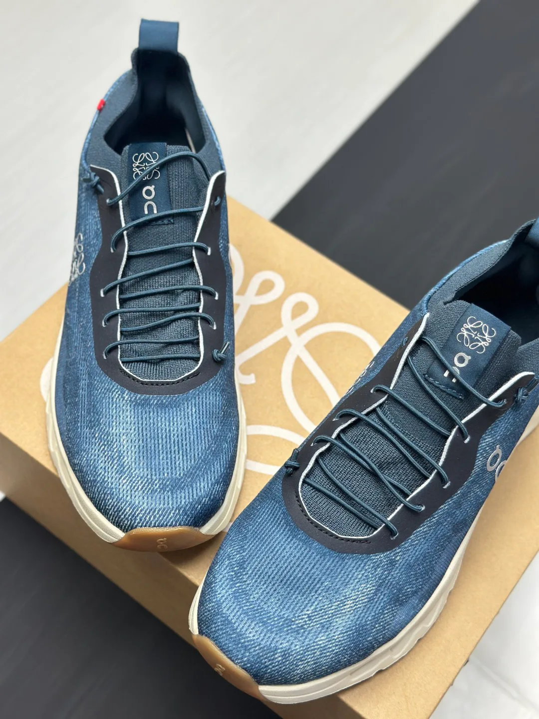 Кроссовки Женские Loewe 1992871