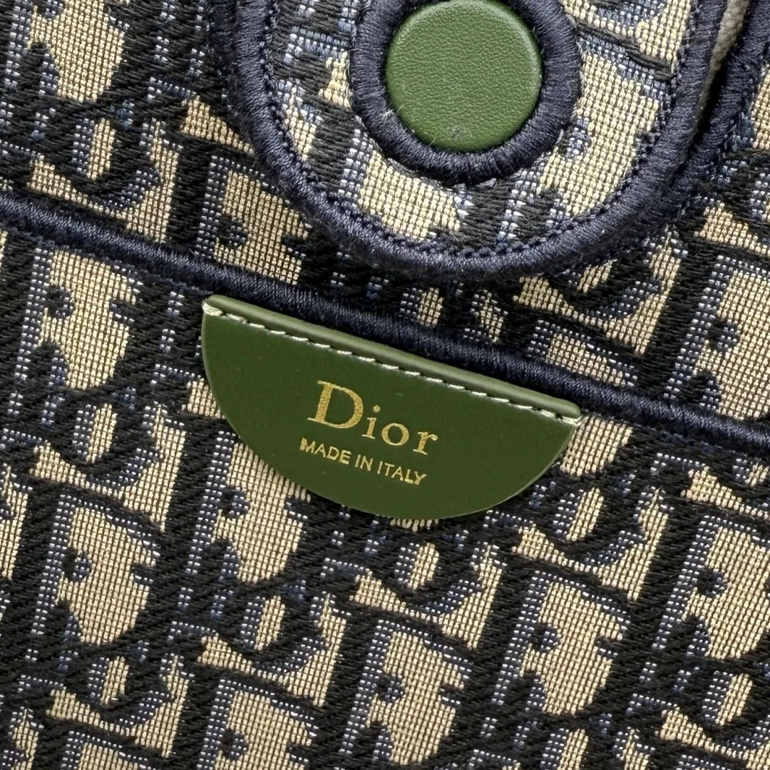 Классические Сумки Женские Christian Dior 18187811