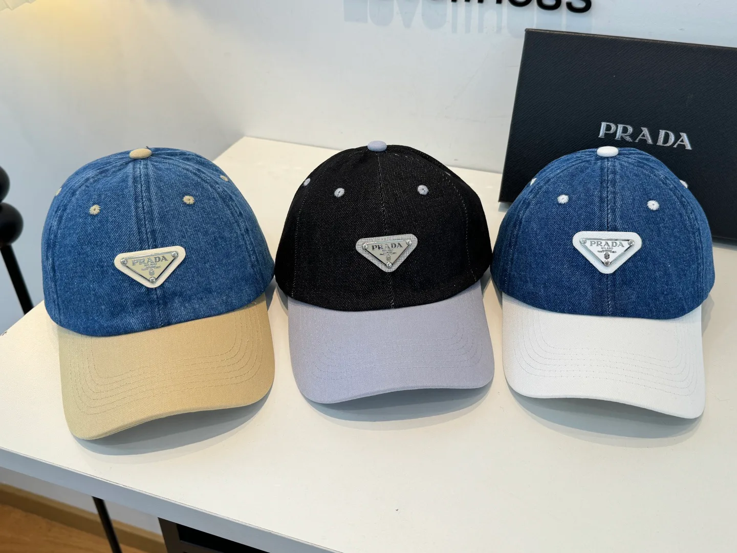 Головные Уборы Prada 12662015