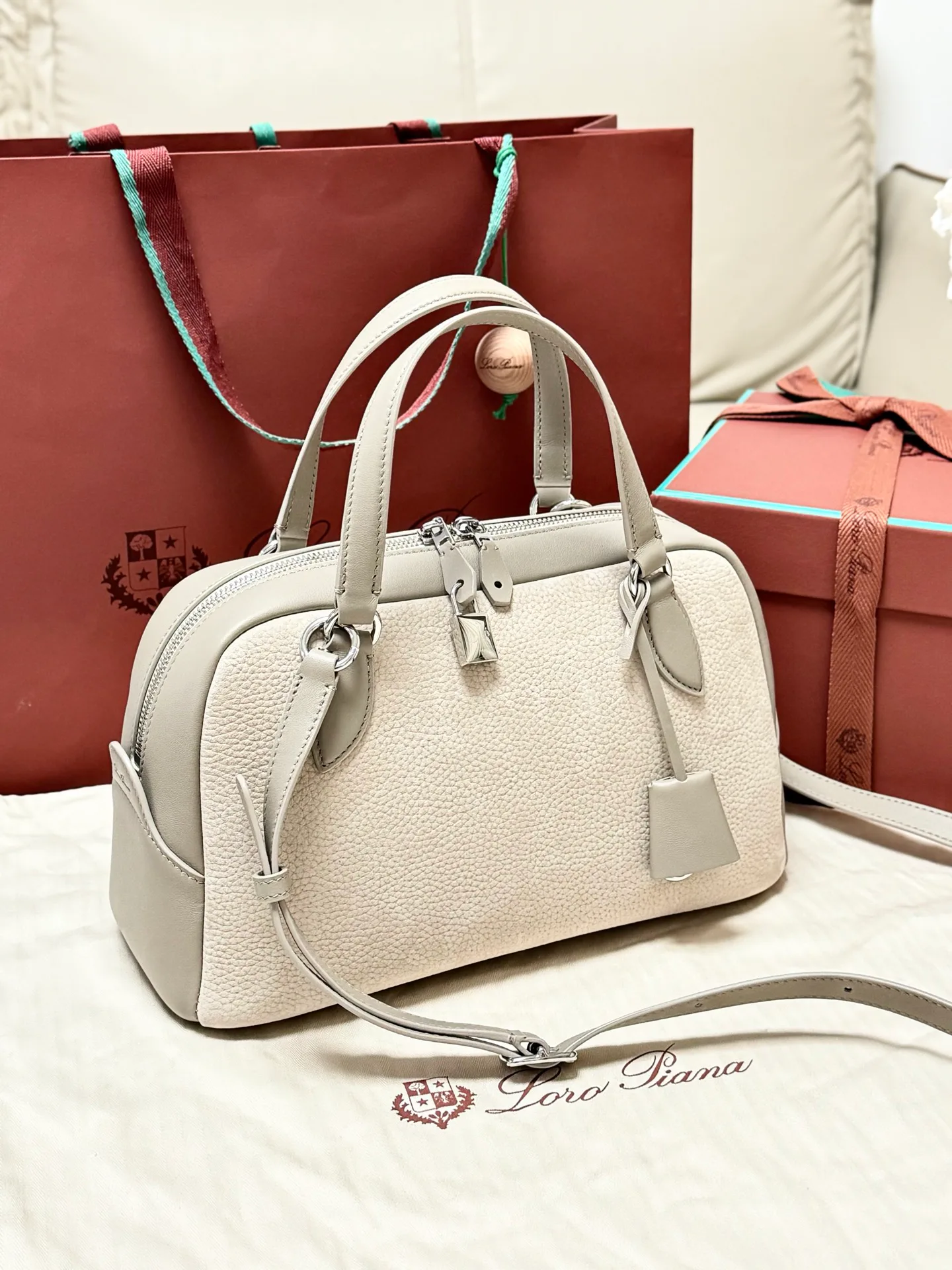 Классические Сумки Женские Loro Piana 11472680