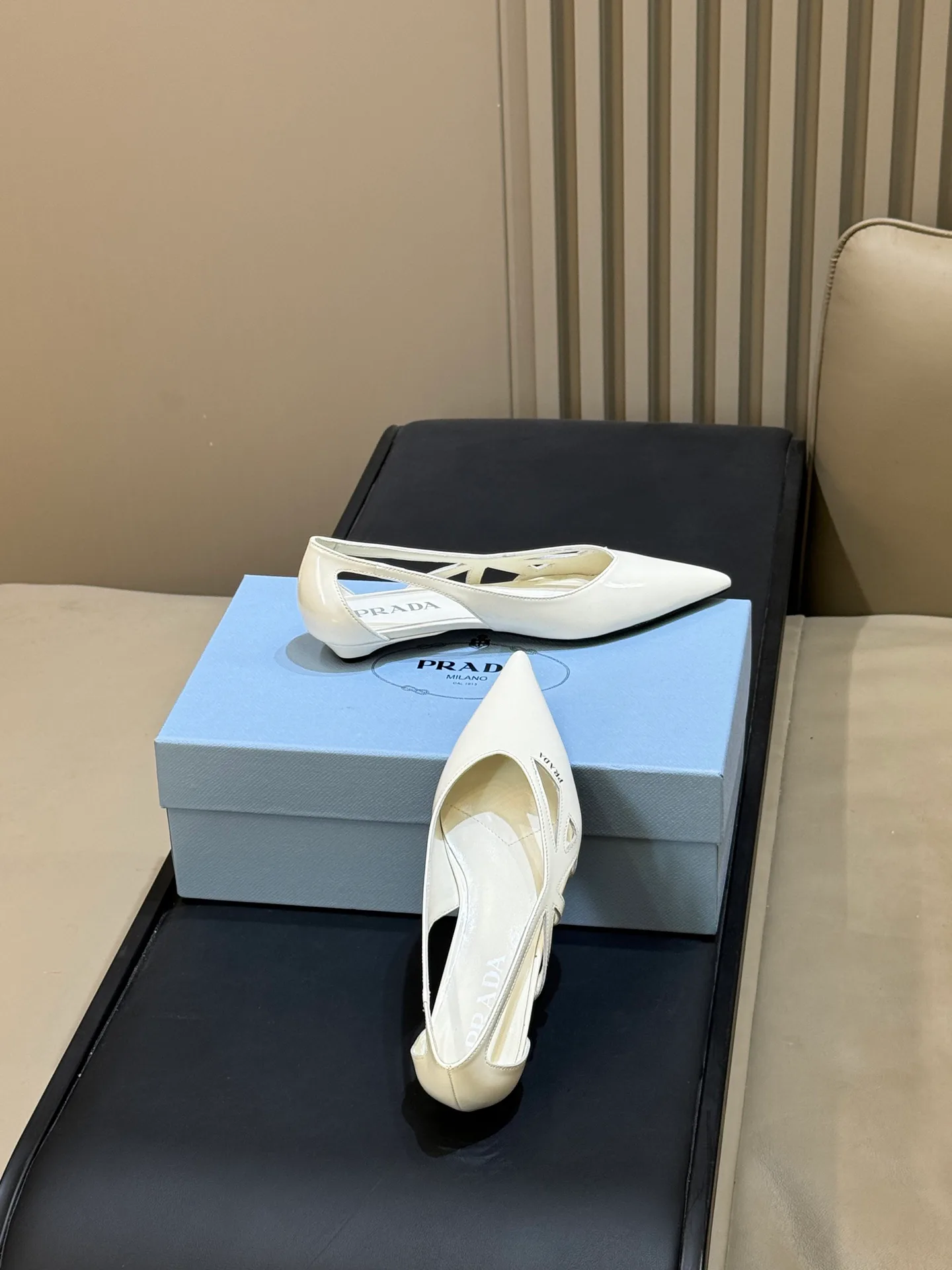 Туфли Женские Prada 17978443