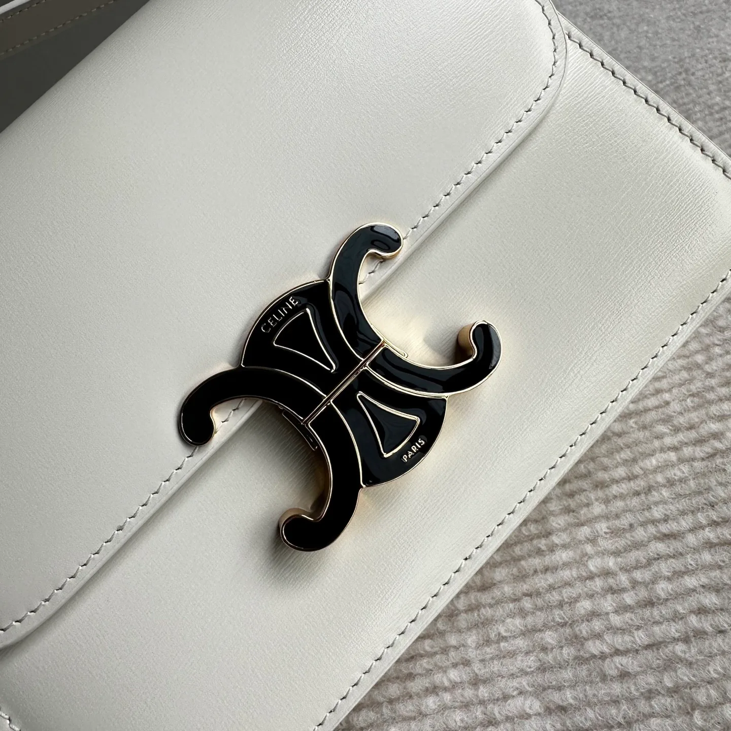 Классические Сумки Женские Celine 17796563