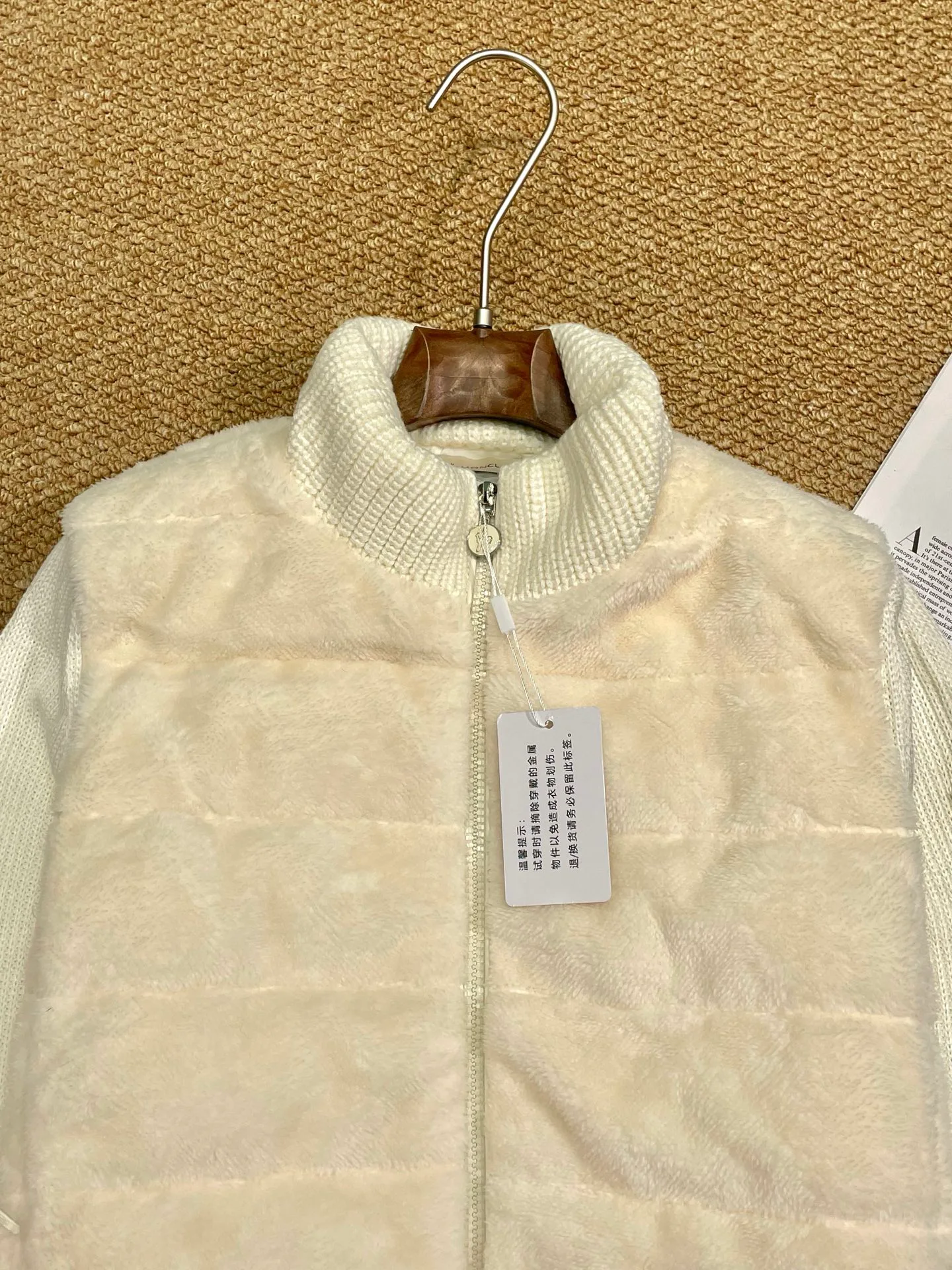 Куртки И Пуховики Женские Moncler 107695