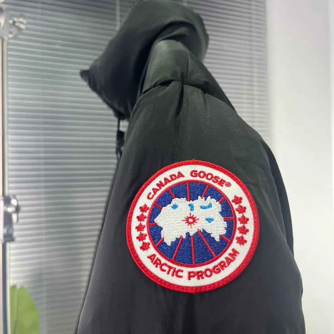 Куртки И Пуховики Мужские Canada Goose 18204206