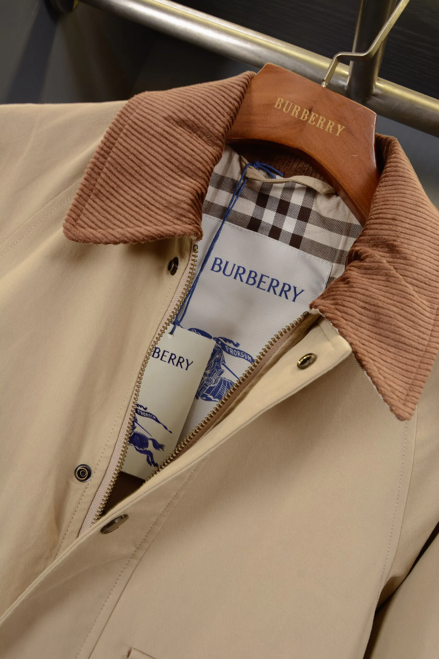 Тренчи Женские Burberry 17906713