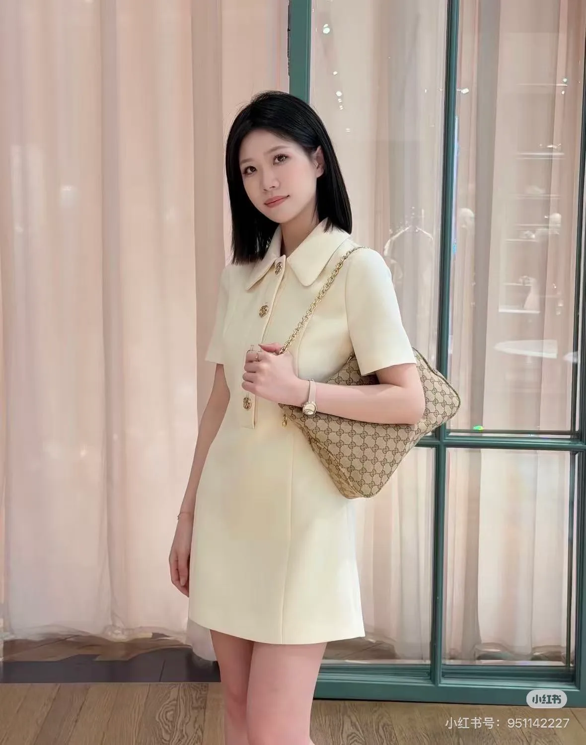 Платья Женские Gucci 17412568