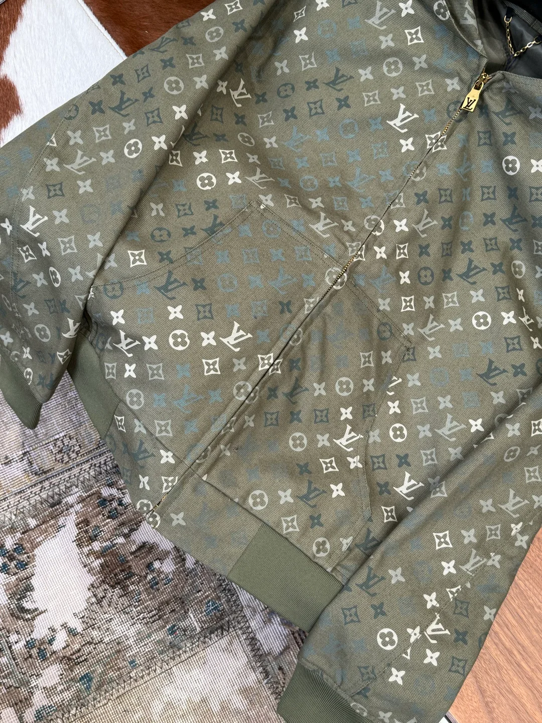 Куртки И Пуховики Мужские Louis Vuitton 5877487