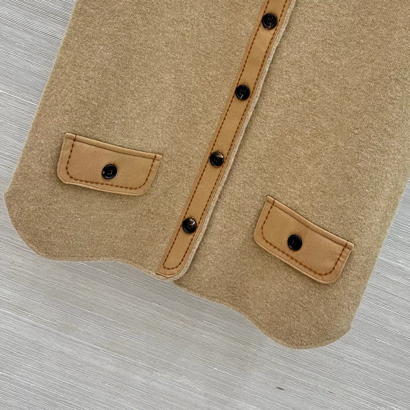 Жилеты Женские Loro Piana 18250124