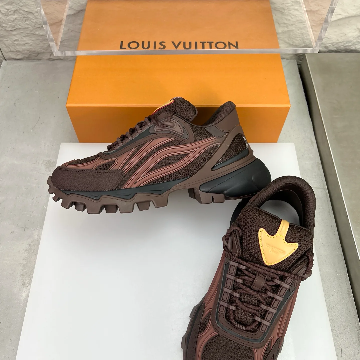 Кроссовки Мужские Louis Vuitton 11638100