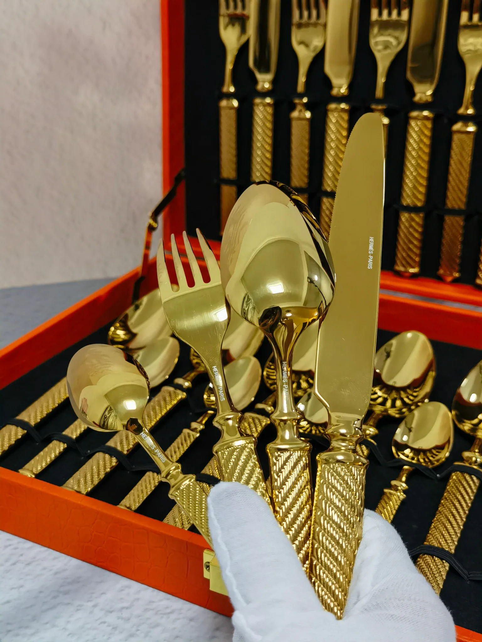 Посуда Hermes 380167