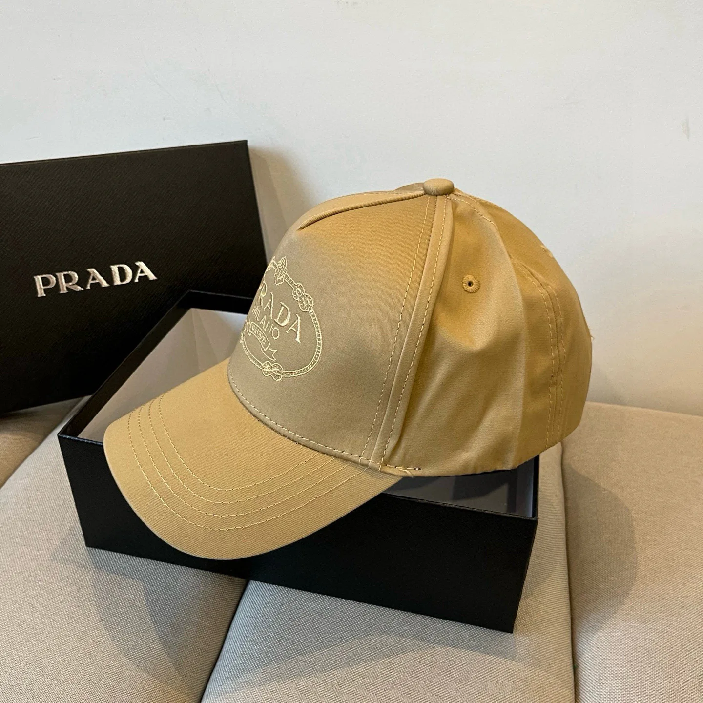 Головные Уборы Prada 9679798