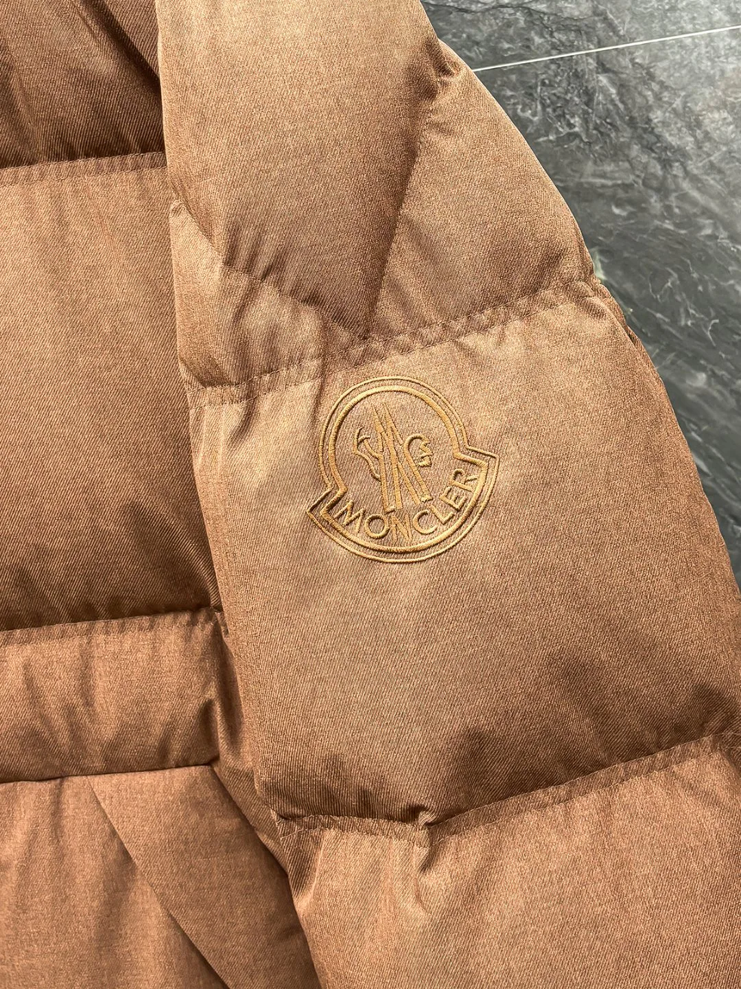 Куртки И Пуховики Мужские Moncler 1127551