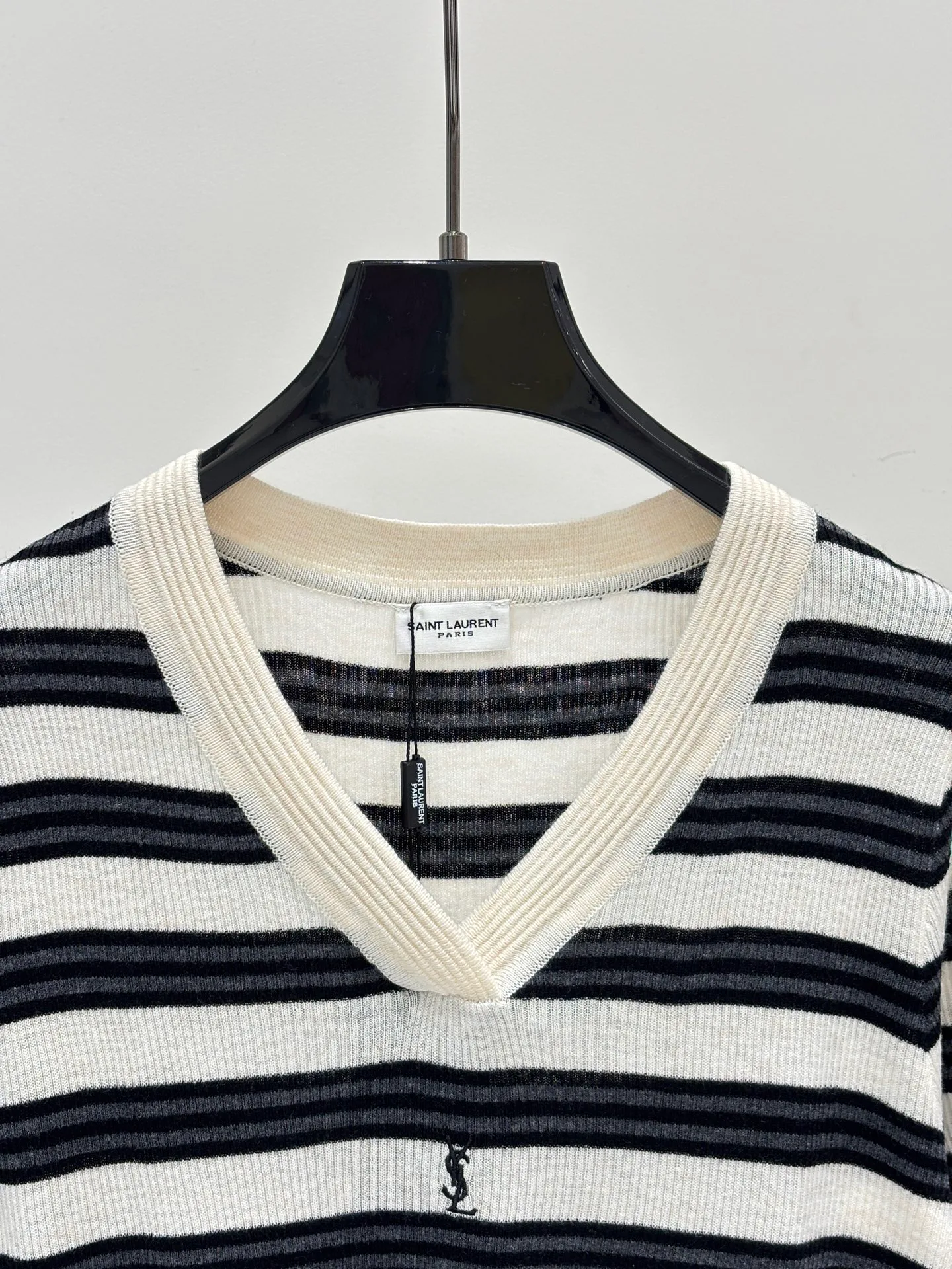 Футболки Женские Saint Laurent 17603855