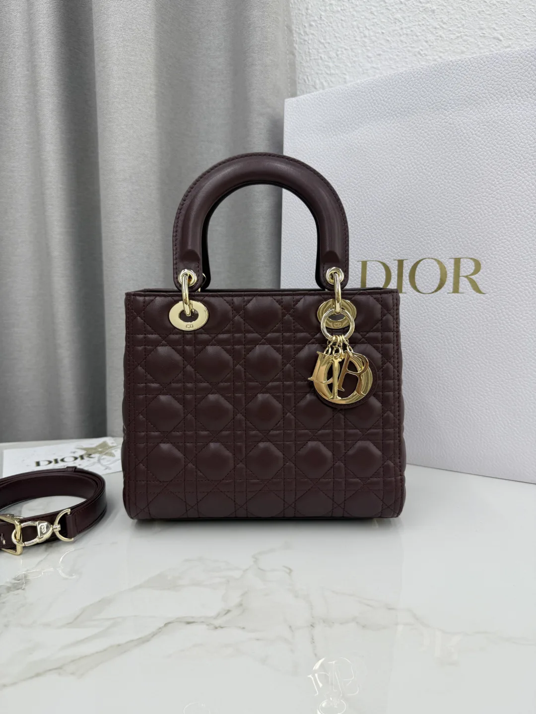 Классические Сумки Женские Christian Dior 18116349