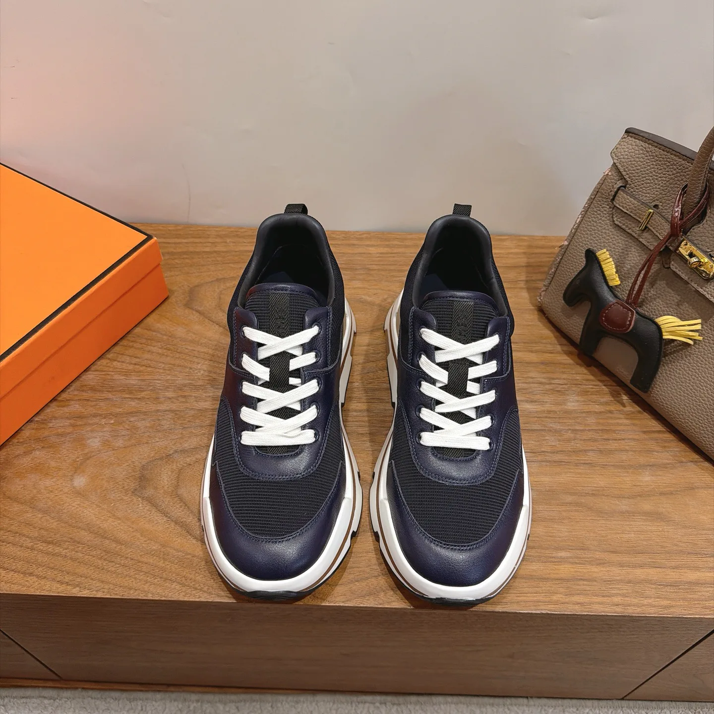Кроссовки Мужские Hermes 19055229