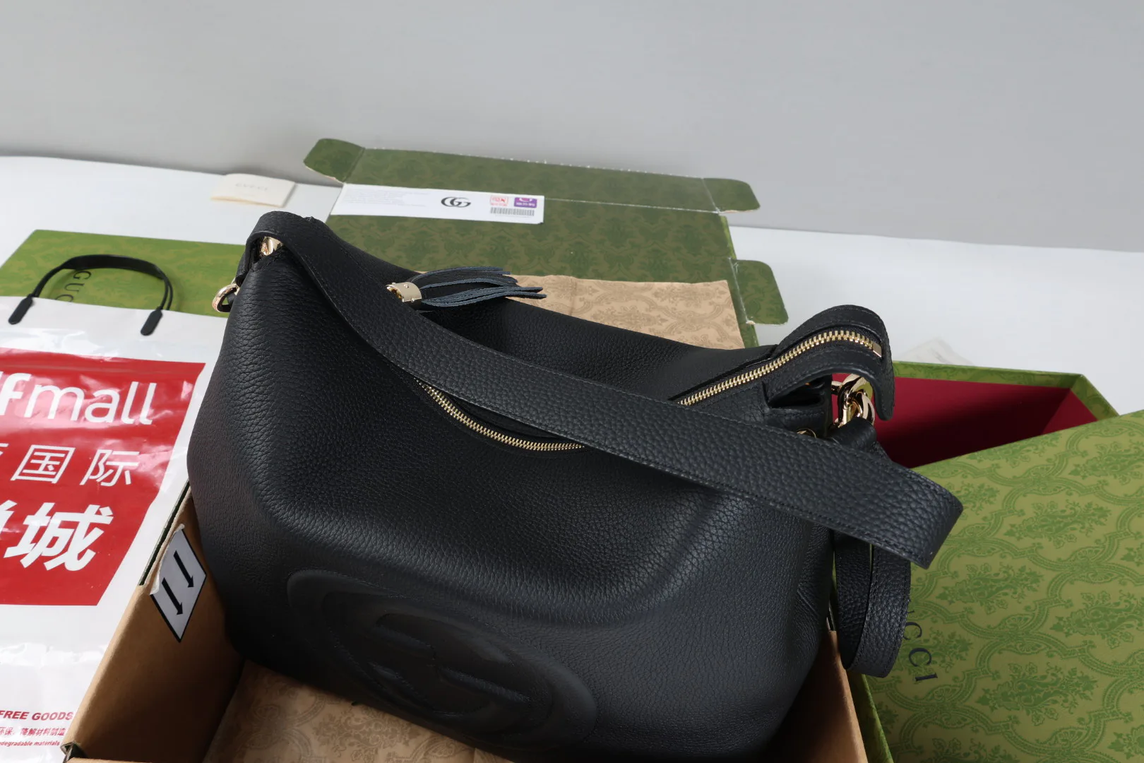 Классические Сумки Женские Gucci 18223260