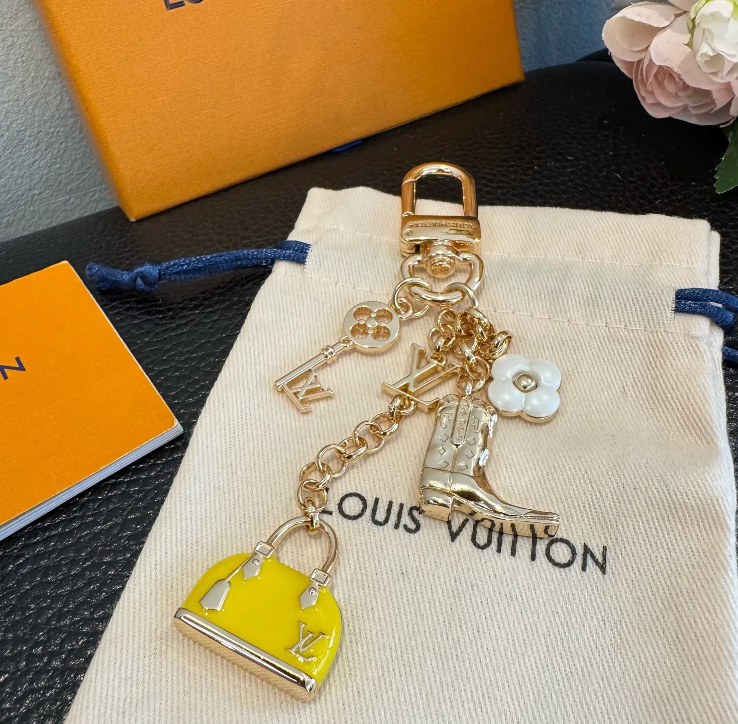 Ключницы Louis Vuitton 18013871