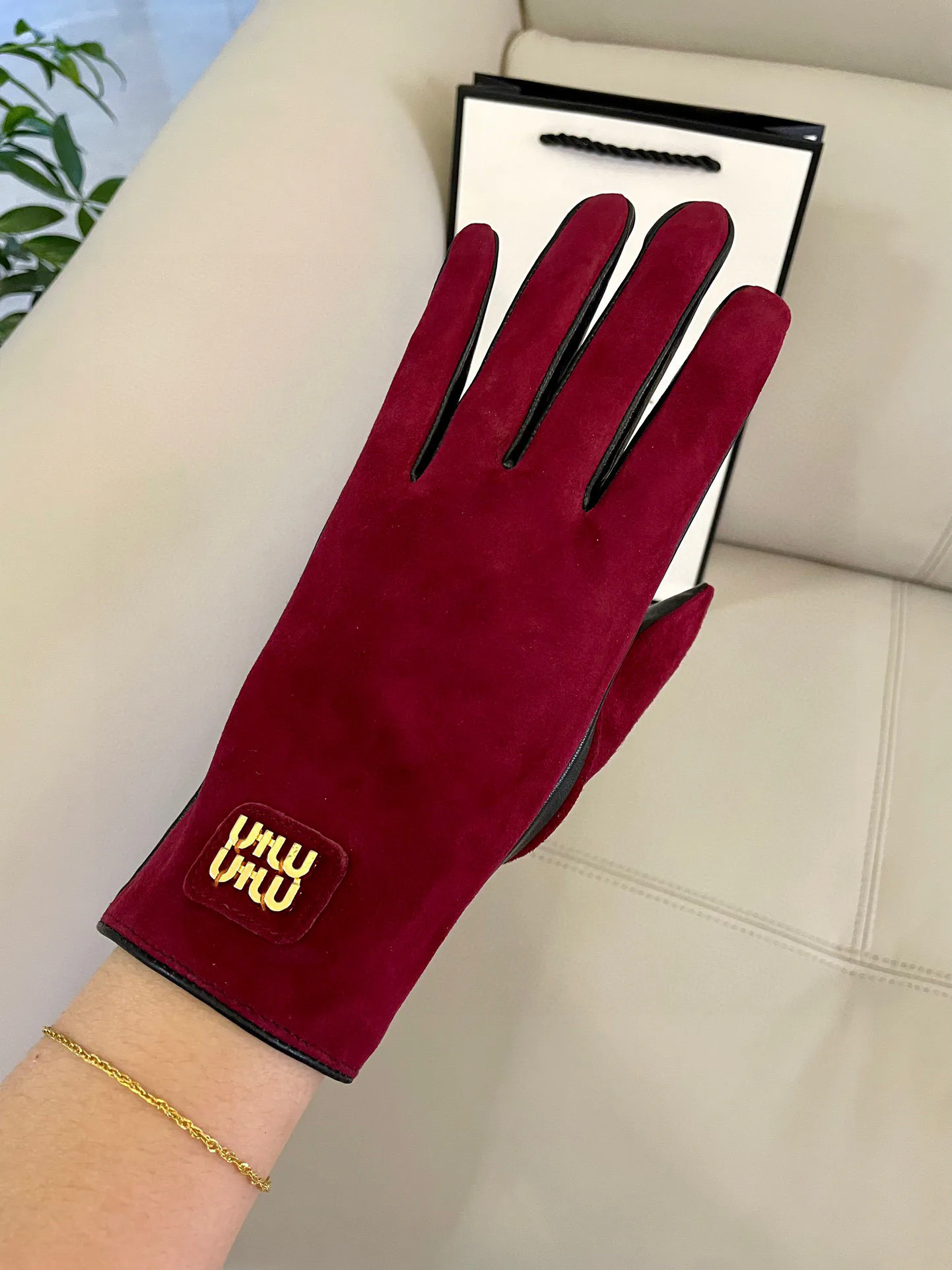 Перчатки Miu Miu 262318