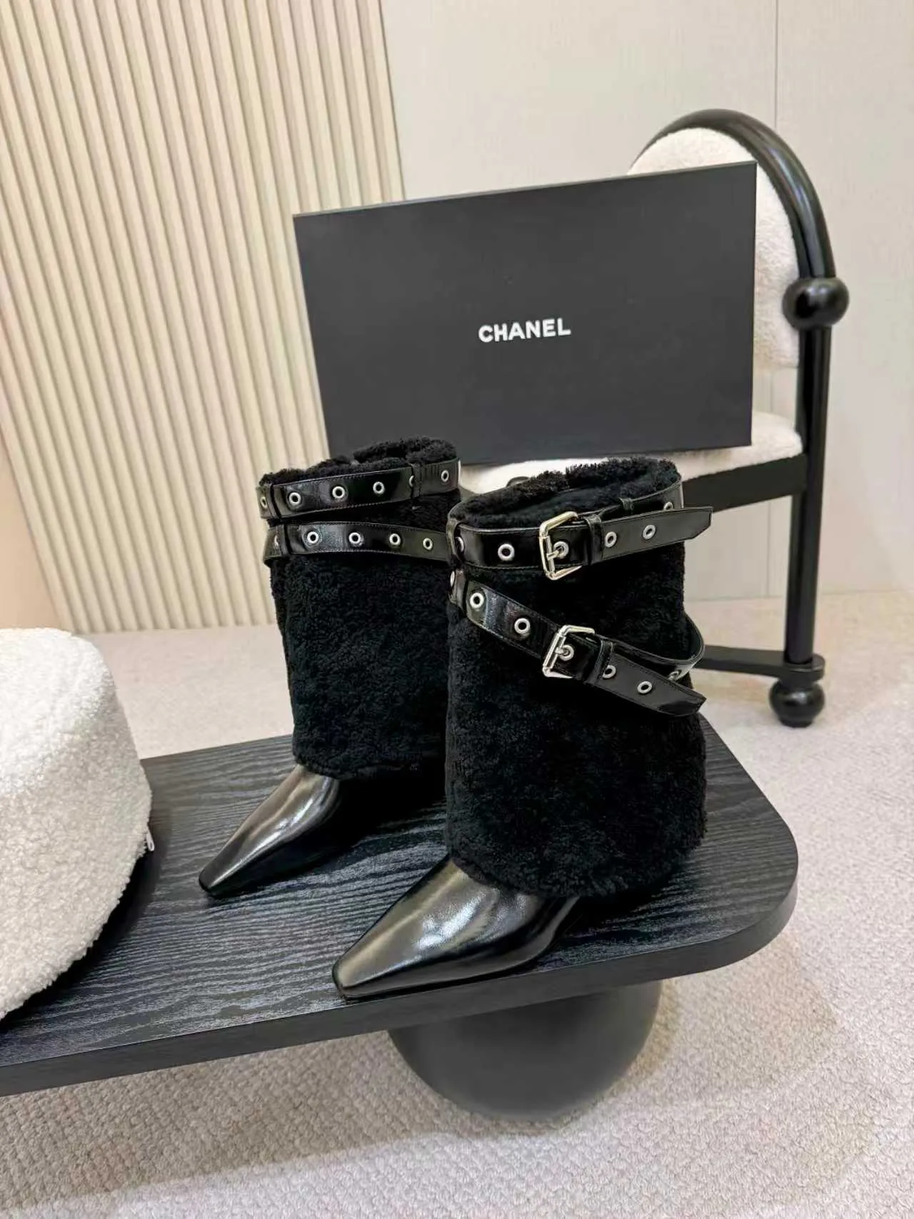 Ботинки Женские Chanel 1525540
