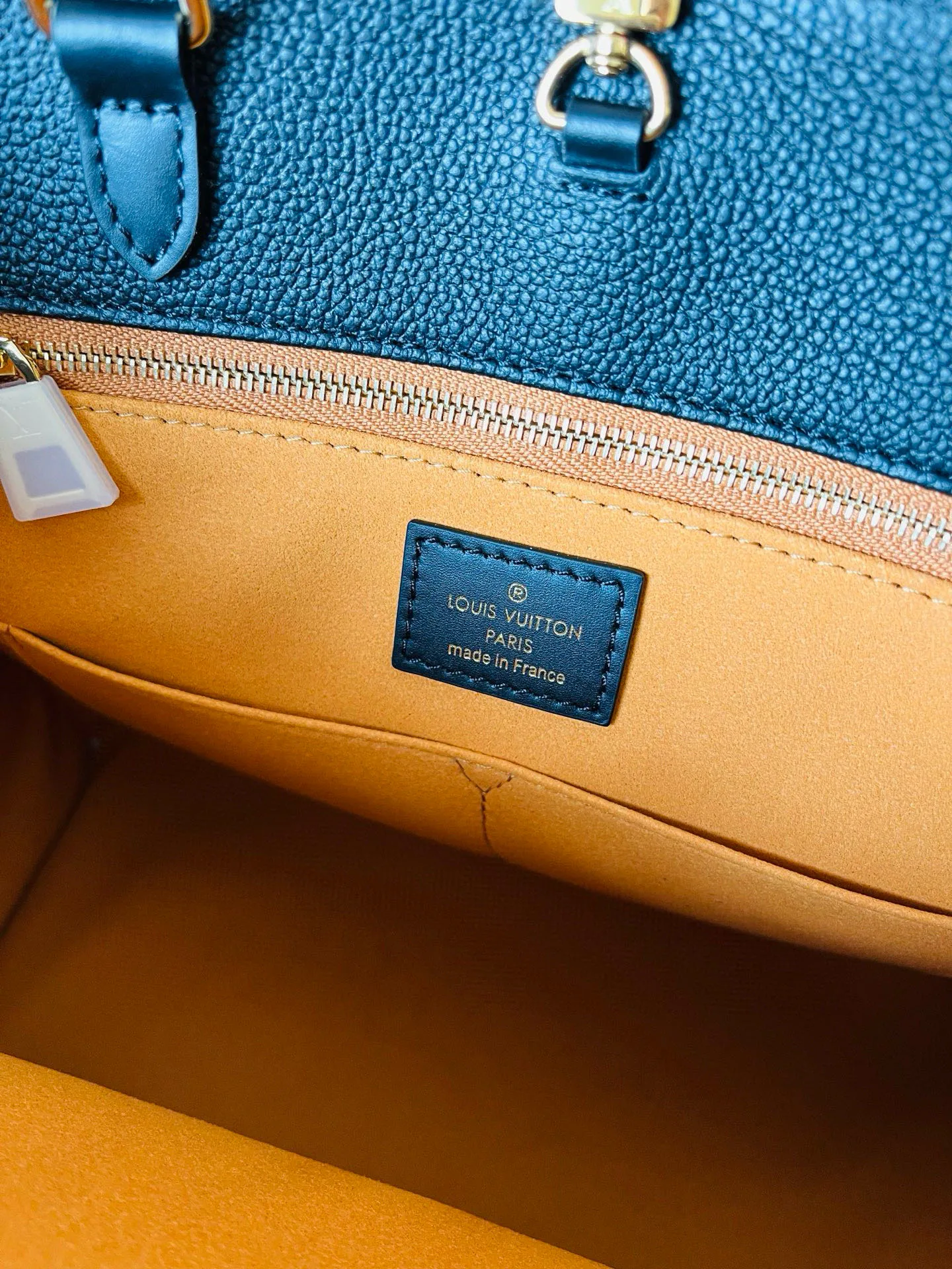 Классические Сумки Женские Louis Vuitton 12569321