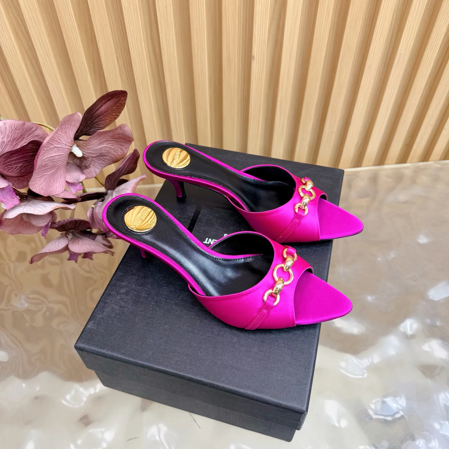 Босоножки Женские Saint Laurent 11660291