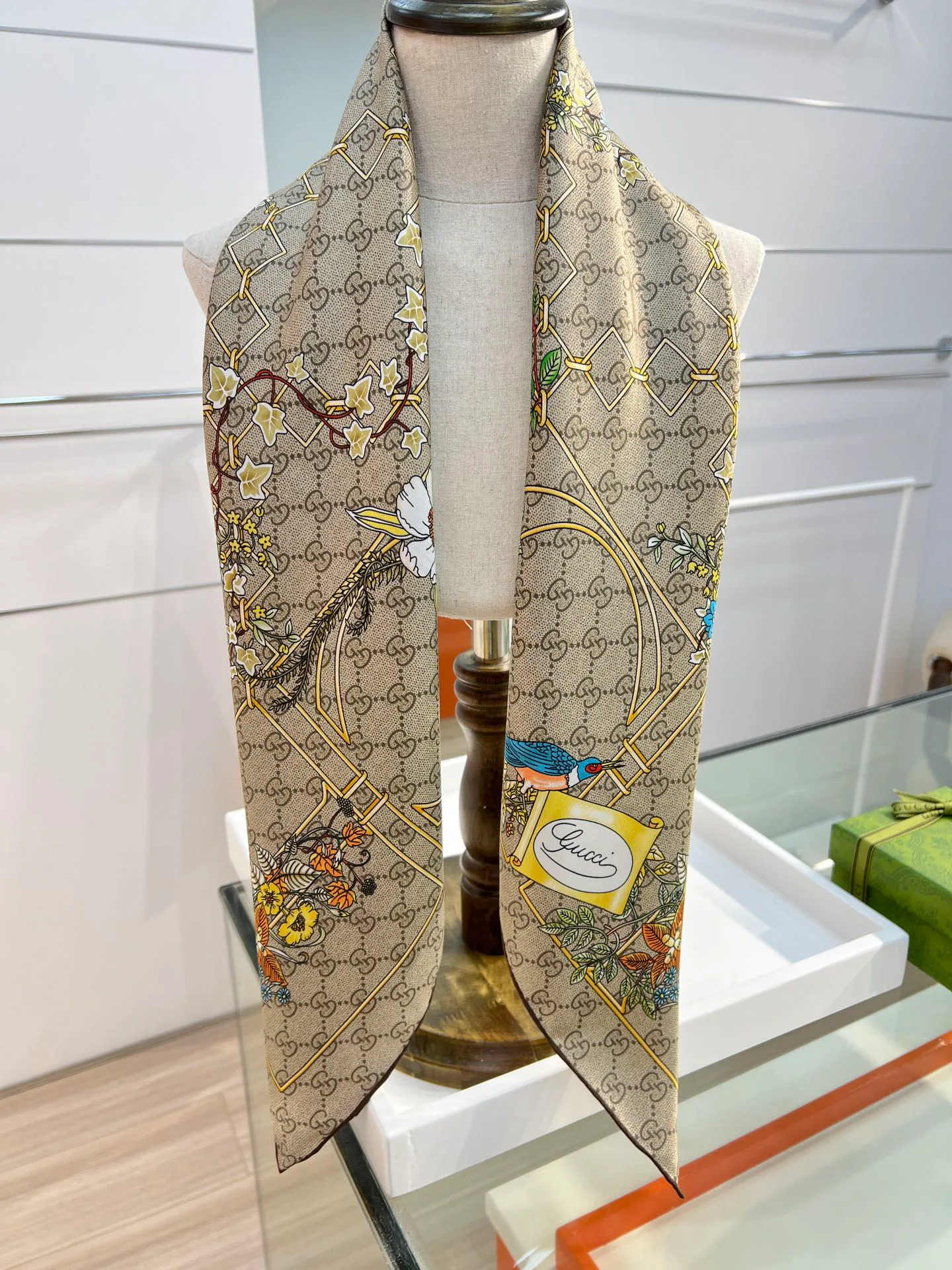 Шарфы Gucci 16238