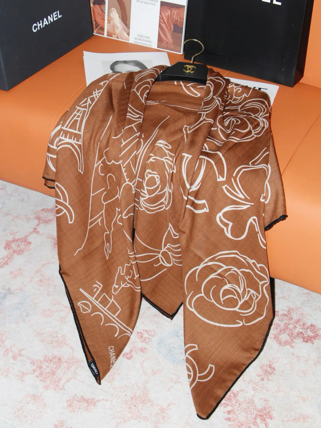 Платки Chanel 18627021