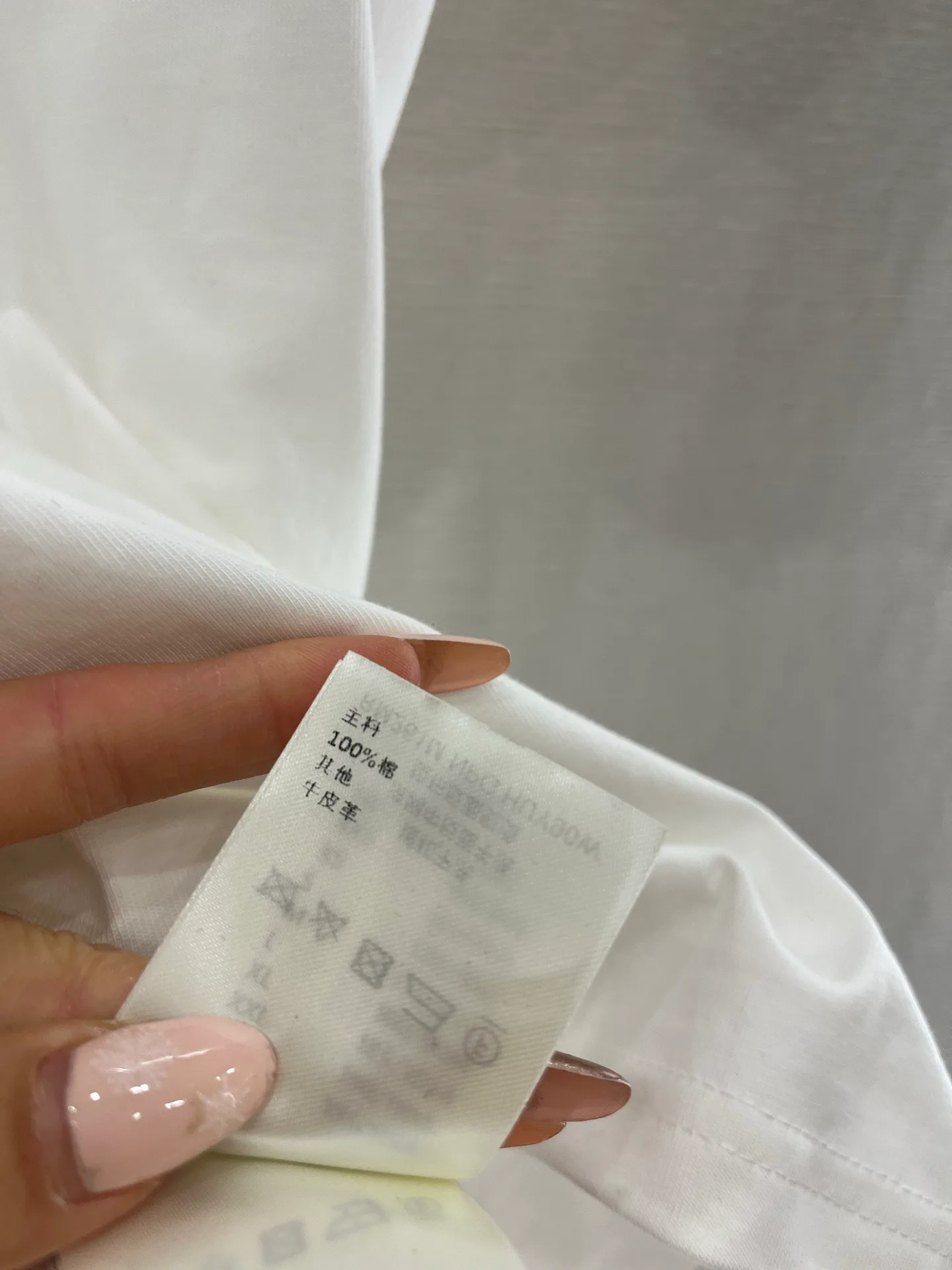 Футболки Женские Louis Vuitton 1806162