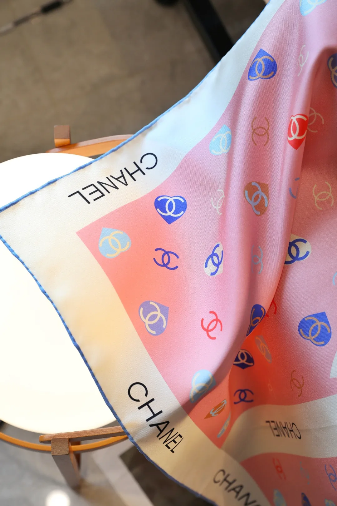 Шарфы Chanel 13449371