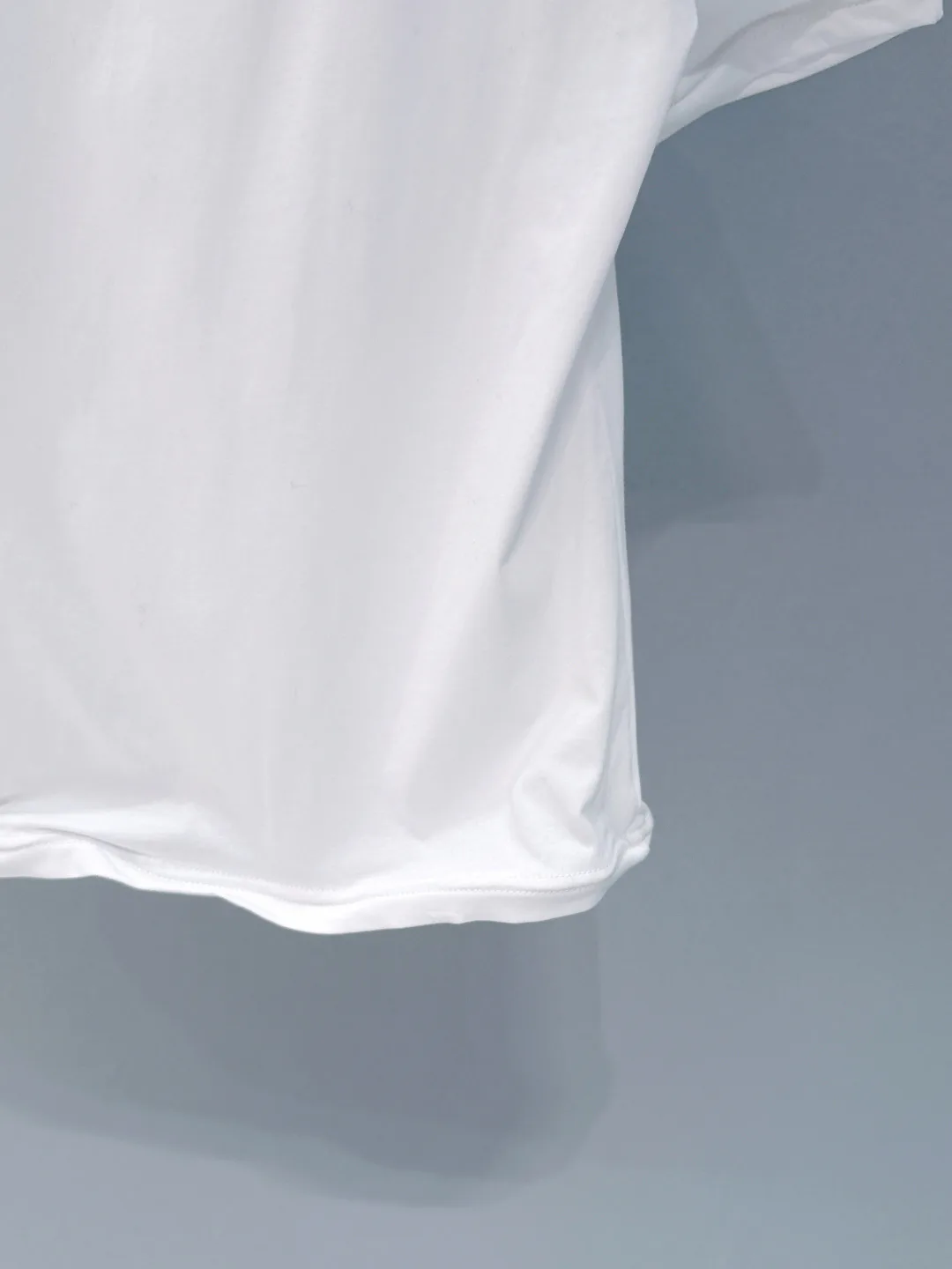 Футболки Женские Prada 1821973