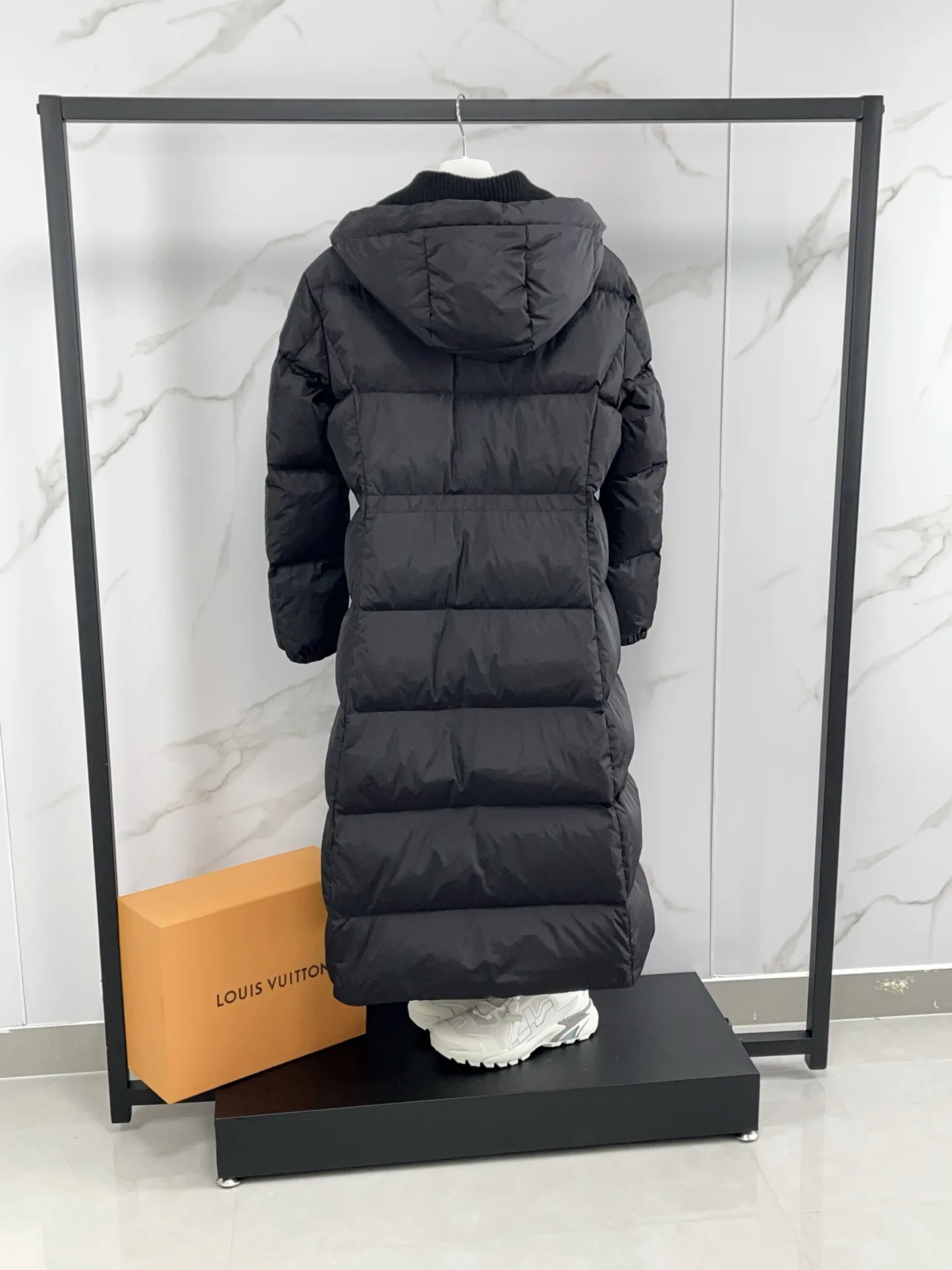 Куртки И Пуховики Женские Moncler 18188962