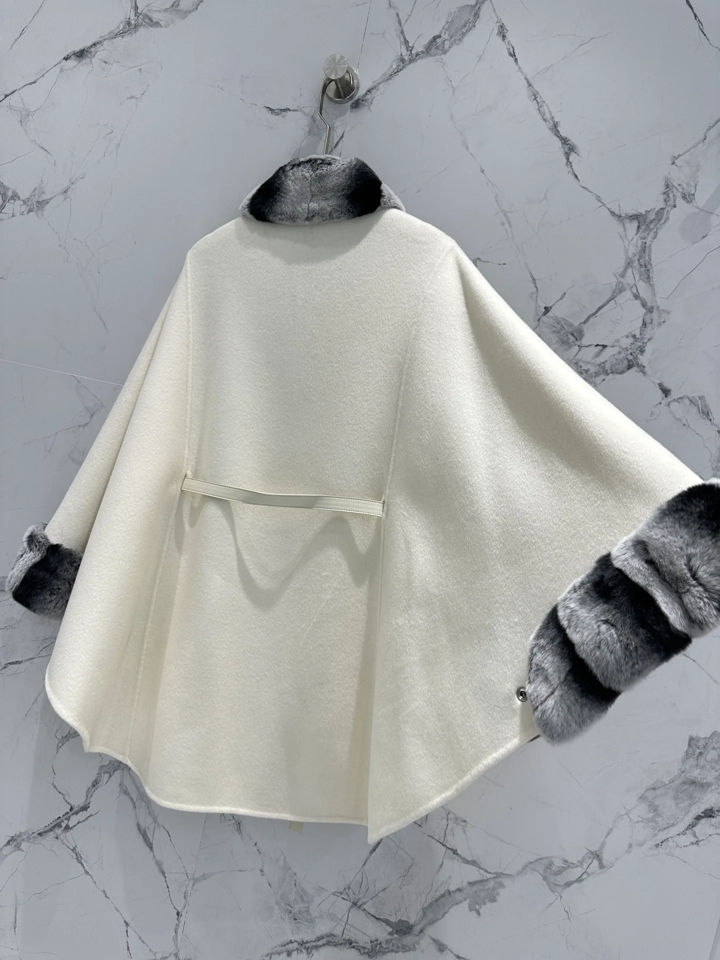 Пальто Женские Loro Piana 1872157