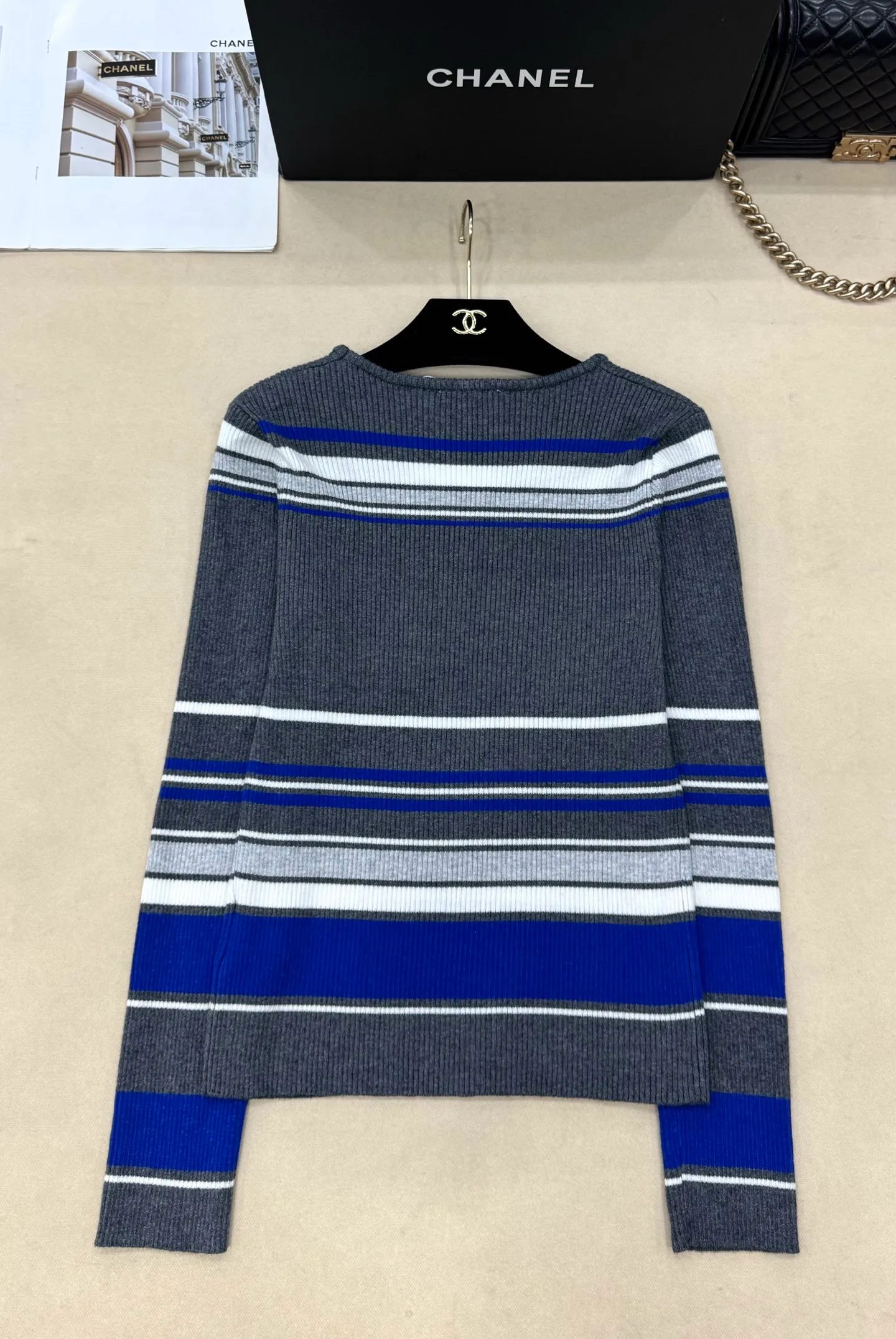 Джемперы И Свитеры Женские Chanel 17954473