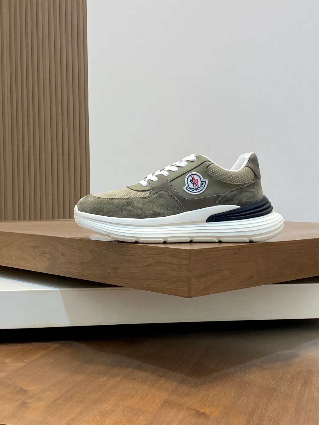 Кроссовки Мужские Moncler 11917378