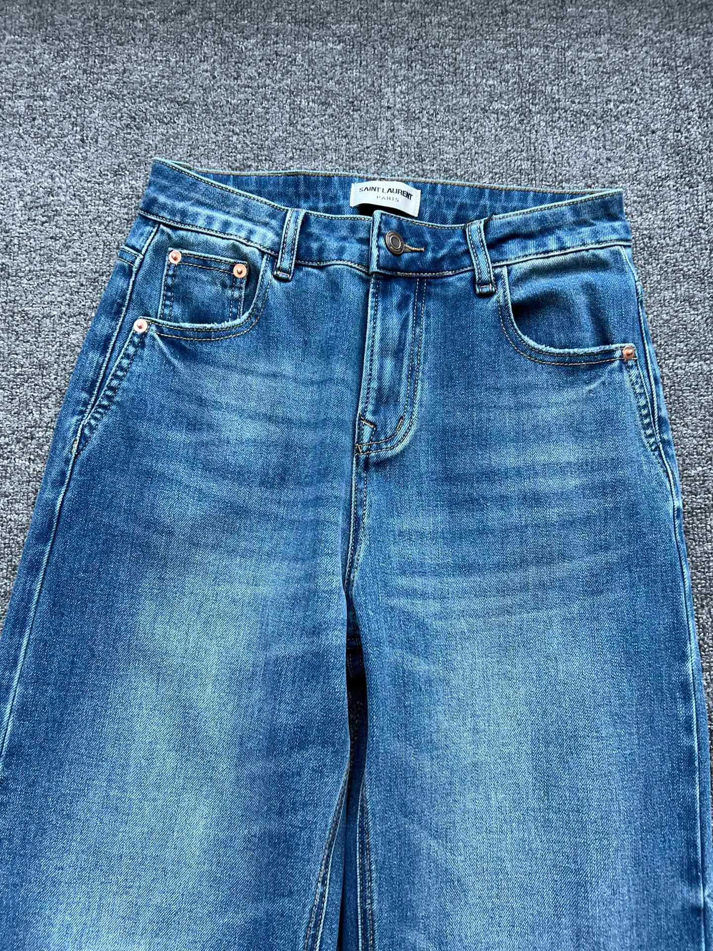 Джинсы Женские Saint Laurent 11319717