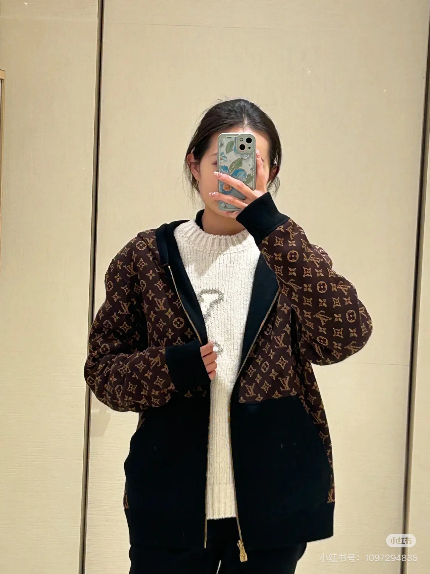 Куртки И Пуховики Женские Louis Vuitton 300284