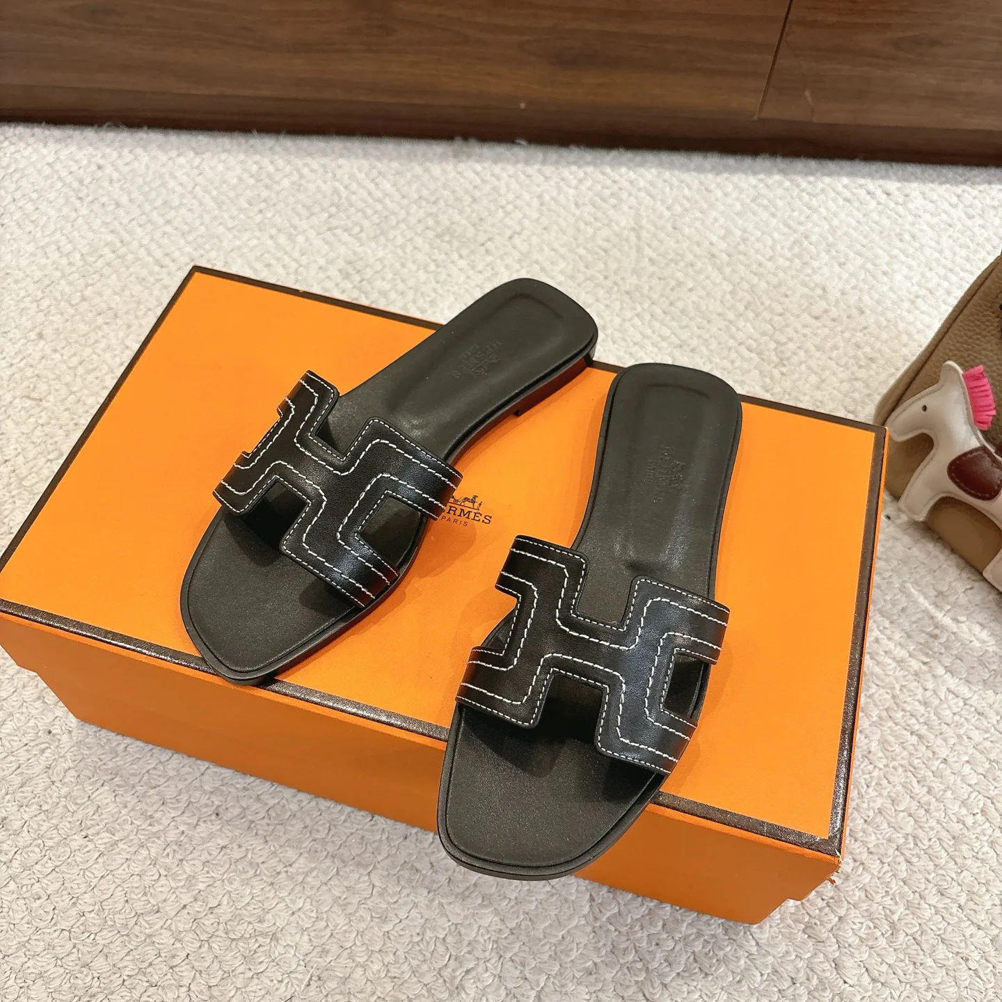 Шлепанцы Женские Hermes 879106