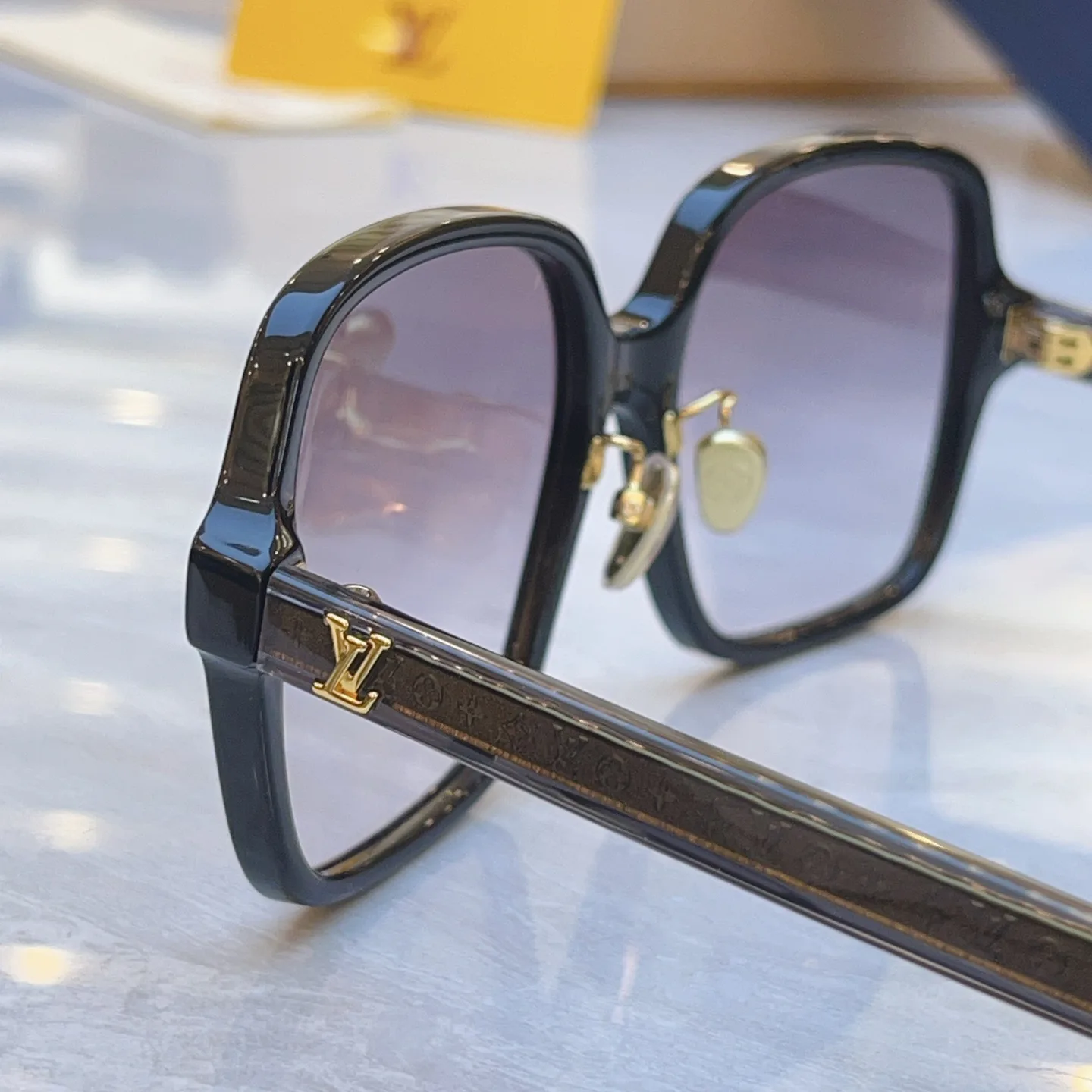 Очки Louis Vuitton 10842057
