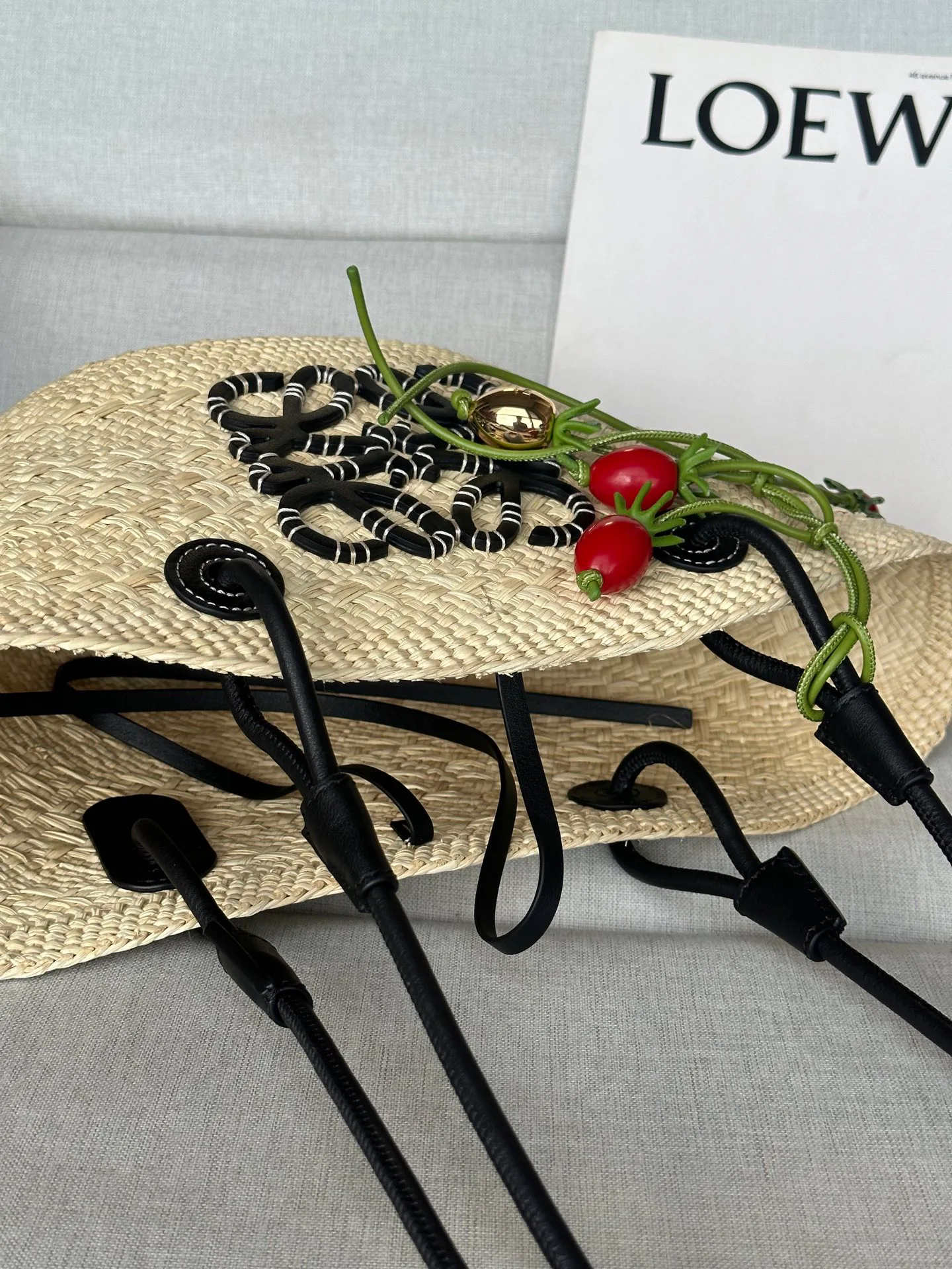 Классические Сумки Женские Loewe 11675836